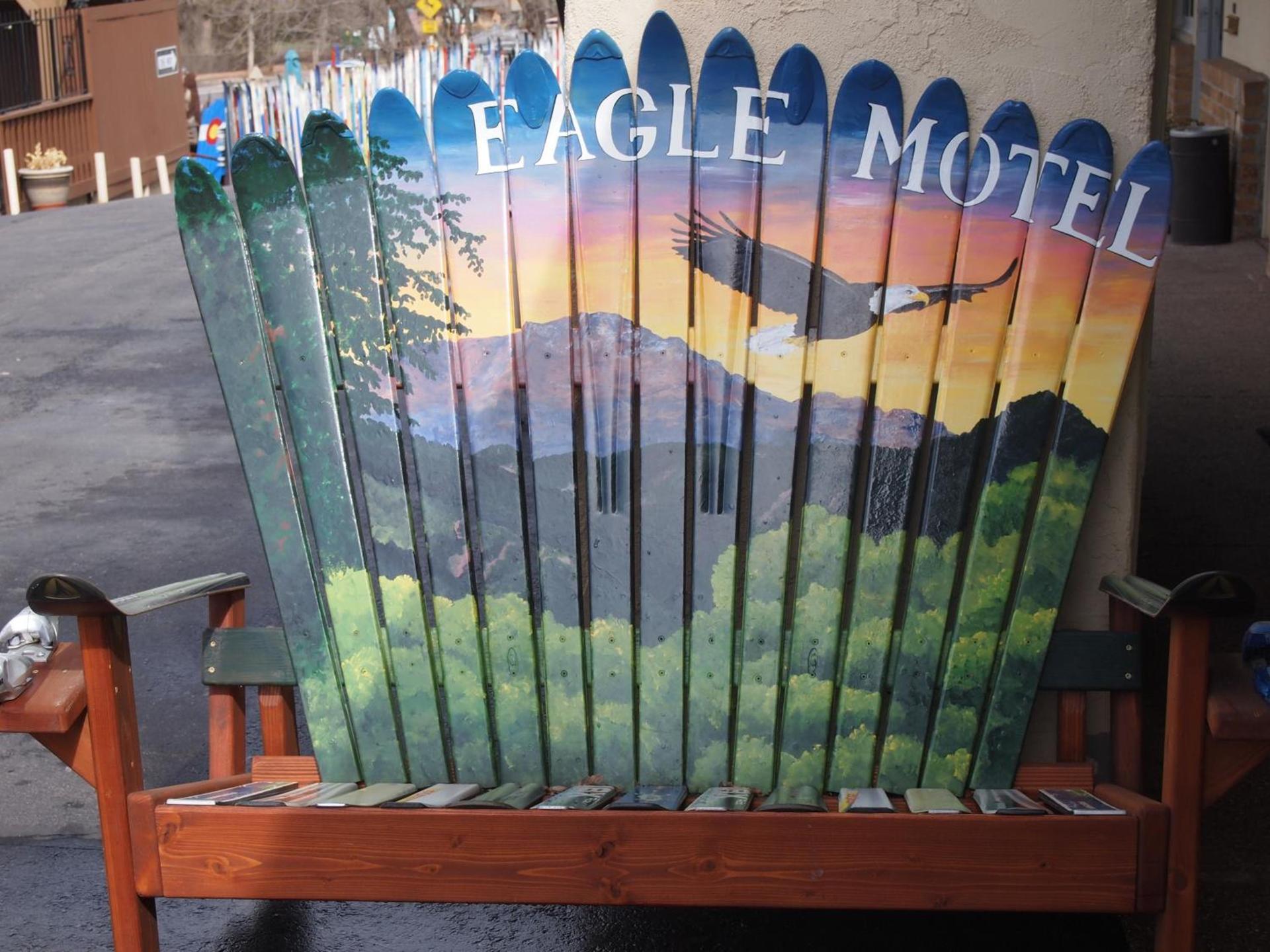 Eagle Motel photo 37