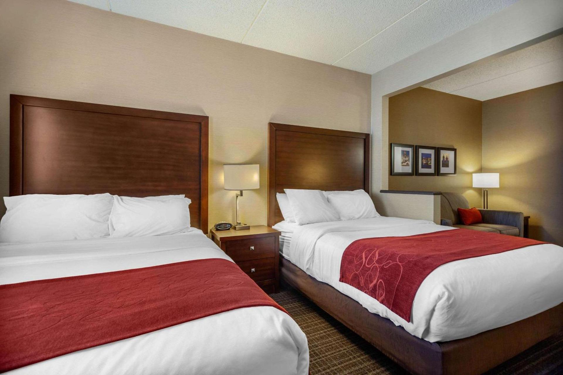 Comfort Suites Green Bay West photo 32