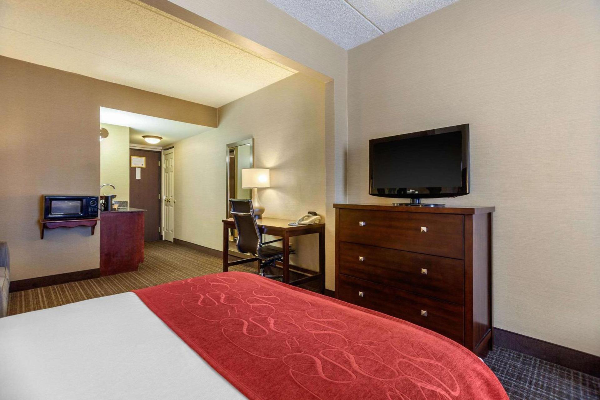 Comfort Suites Green Bay West photo 6