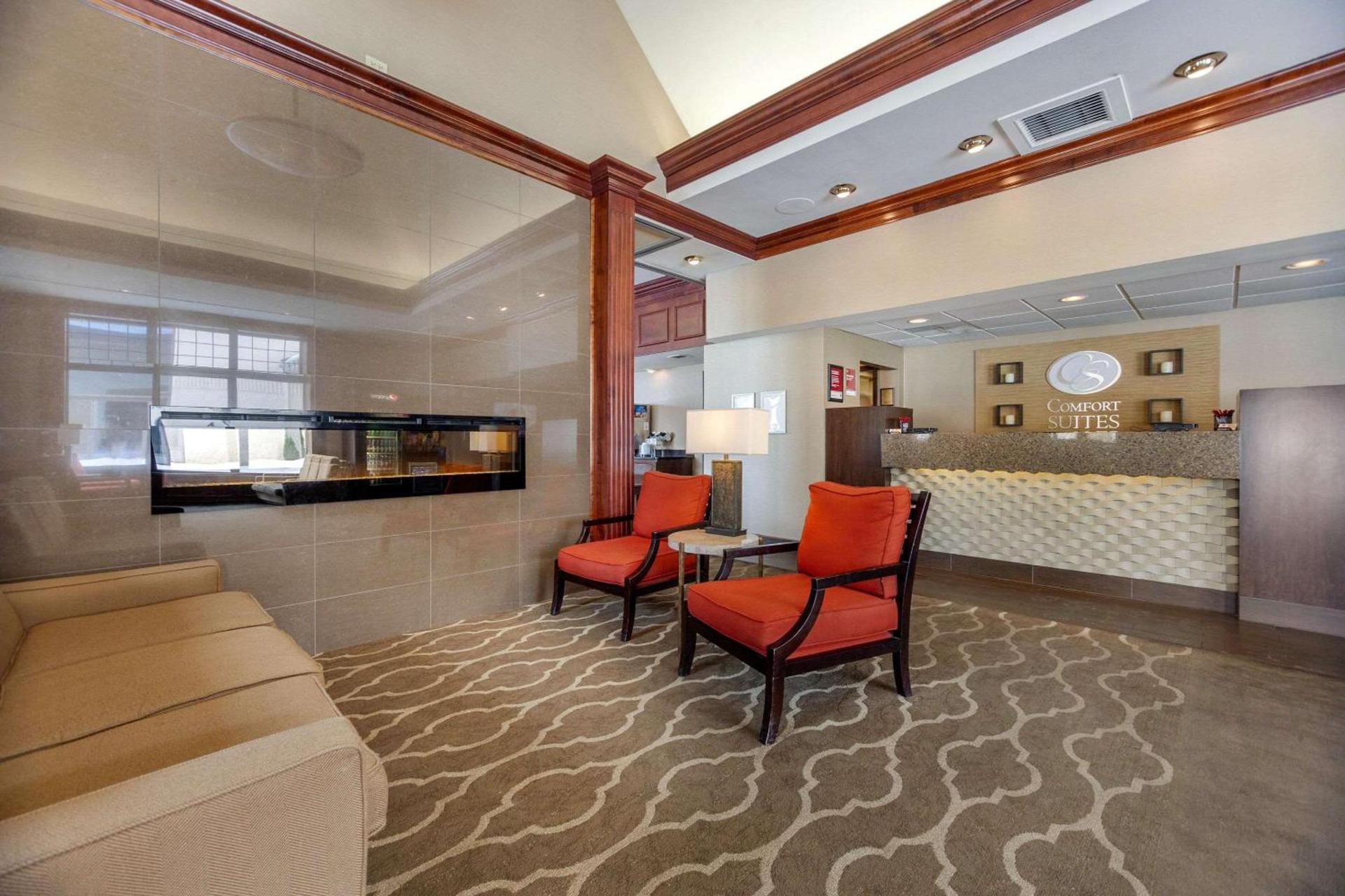 Comfort Suites Green Bay West photo 3