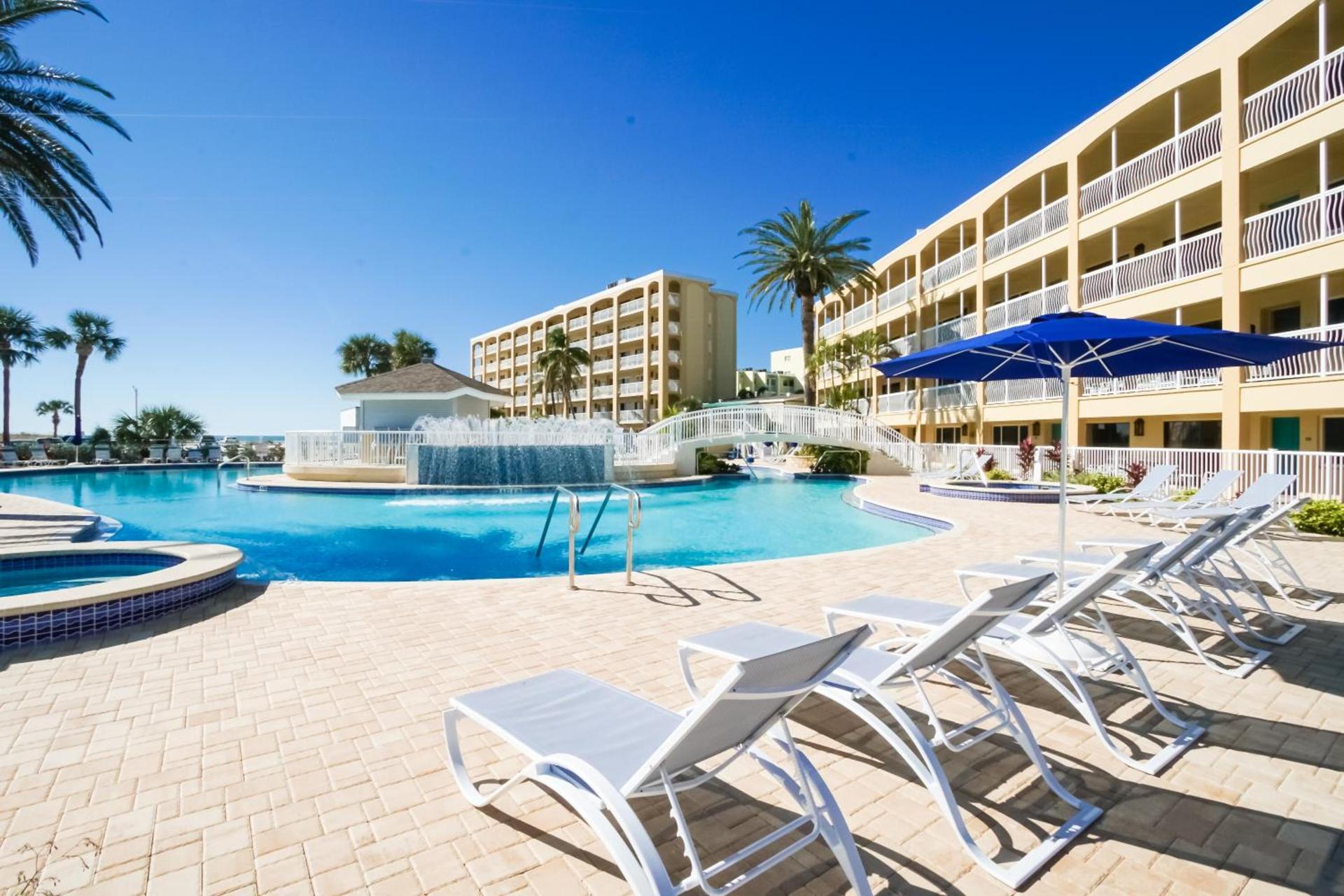 Coral Reef Resort photo 7