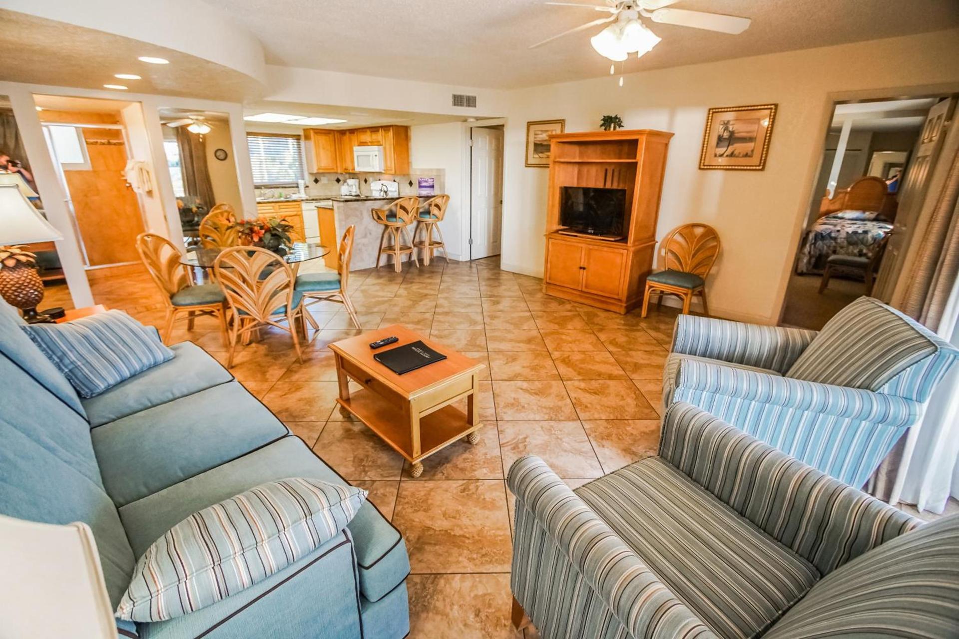 Coral Reef Resort photo 14
