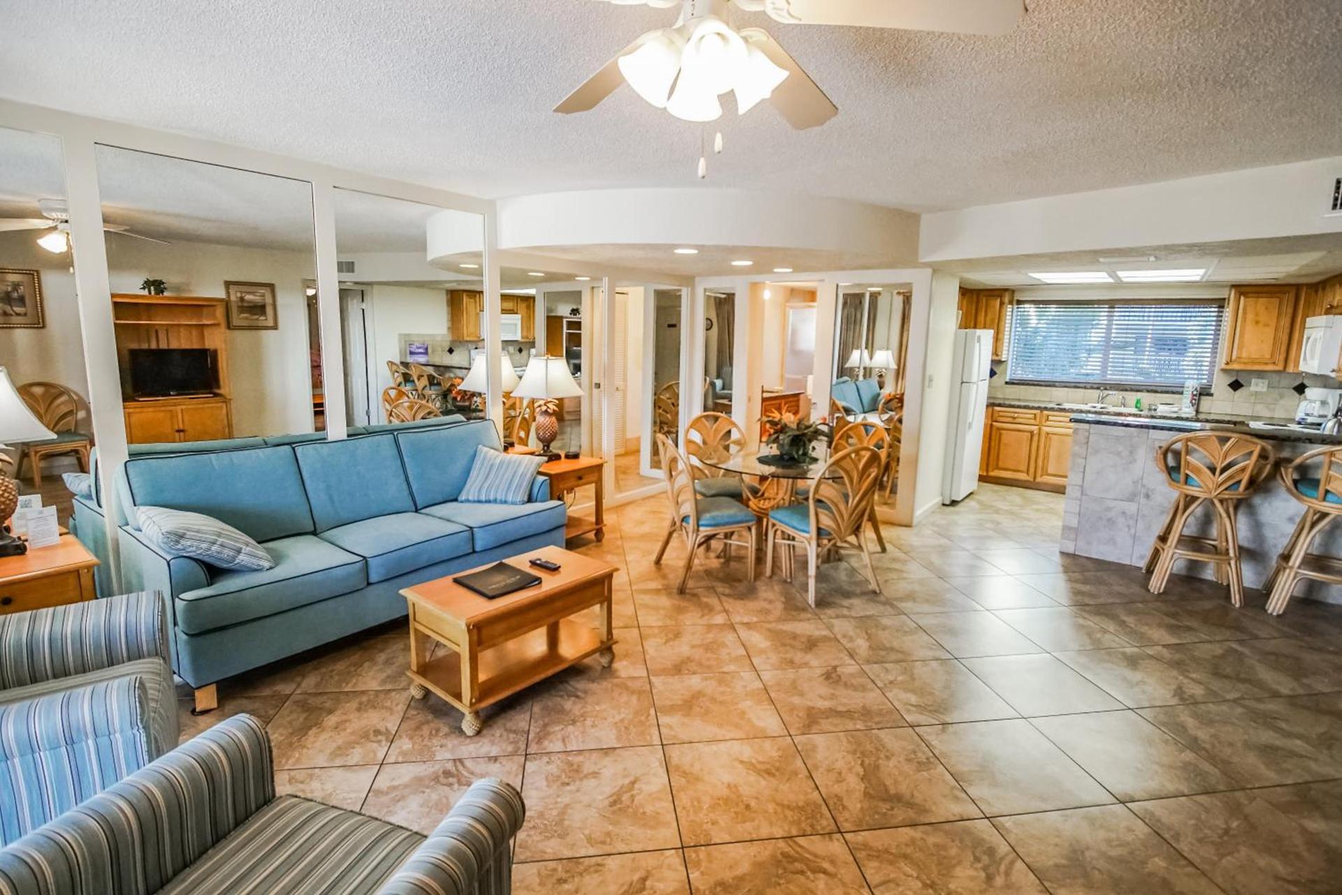 Coral Reef Resort photo 15
