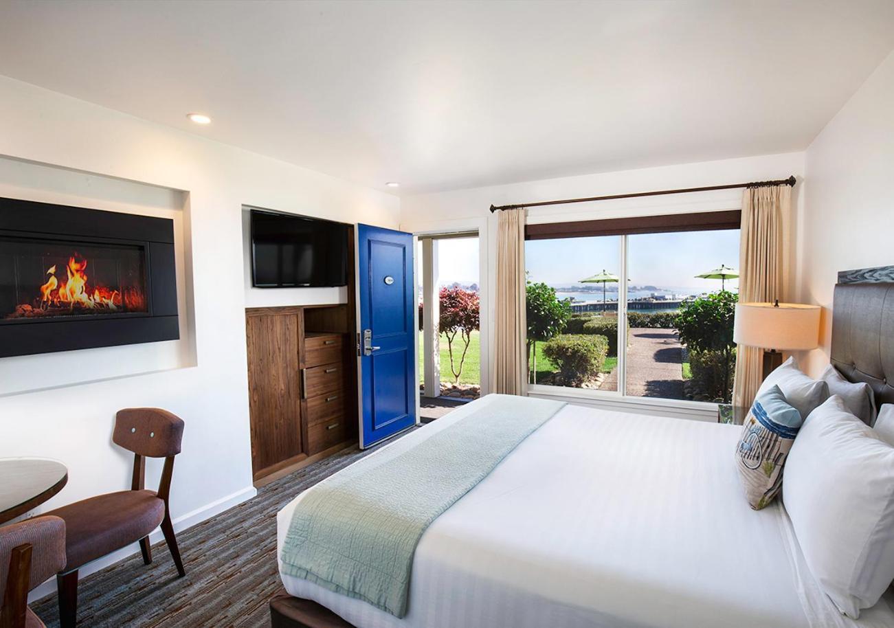 Sea & Sand Inn photo 8