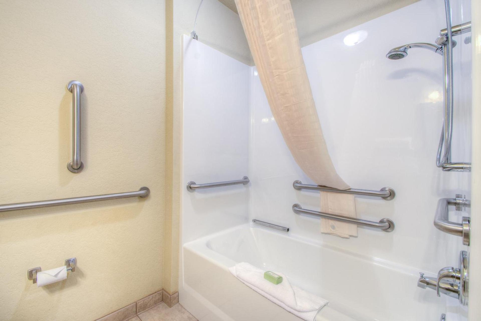 Cobblestone Inn & Suites - Wray photo 6