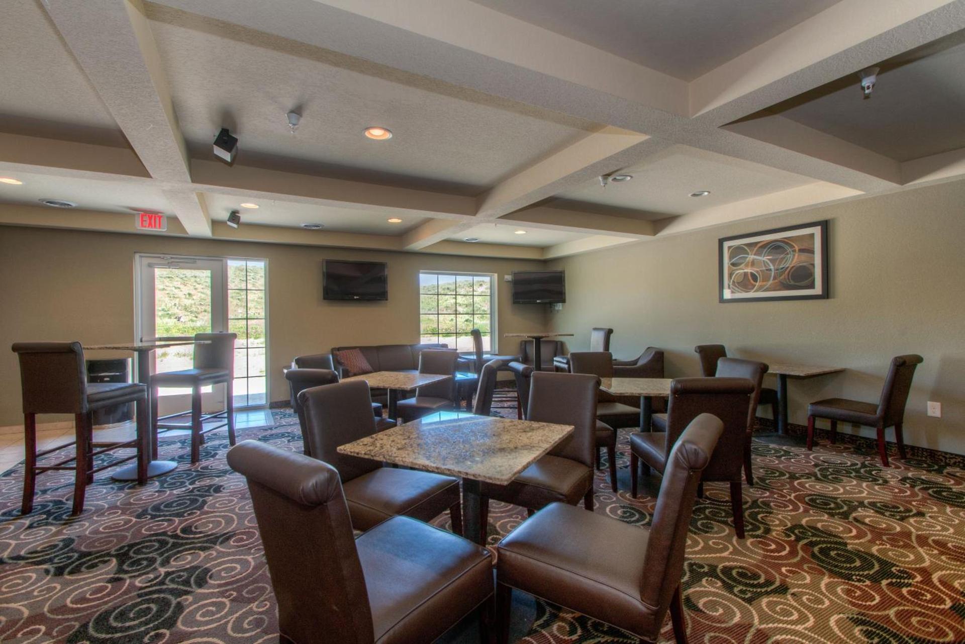 Cobblestone Inn & Suites - Wray photo 13