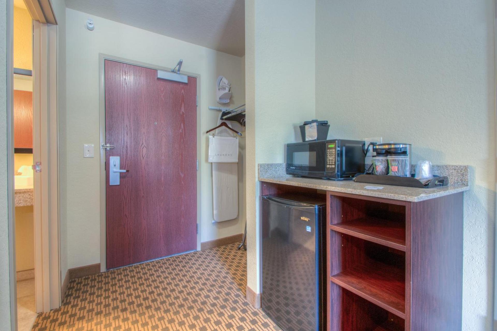 Cobblestone Inn & Suites - Wray photo 40
