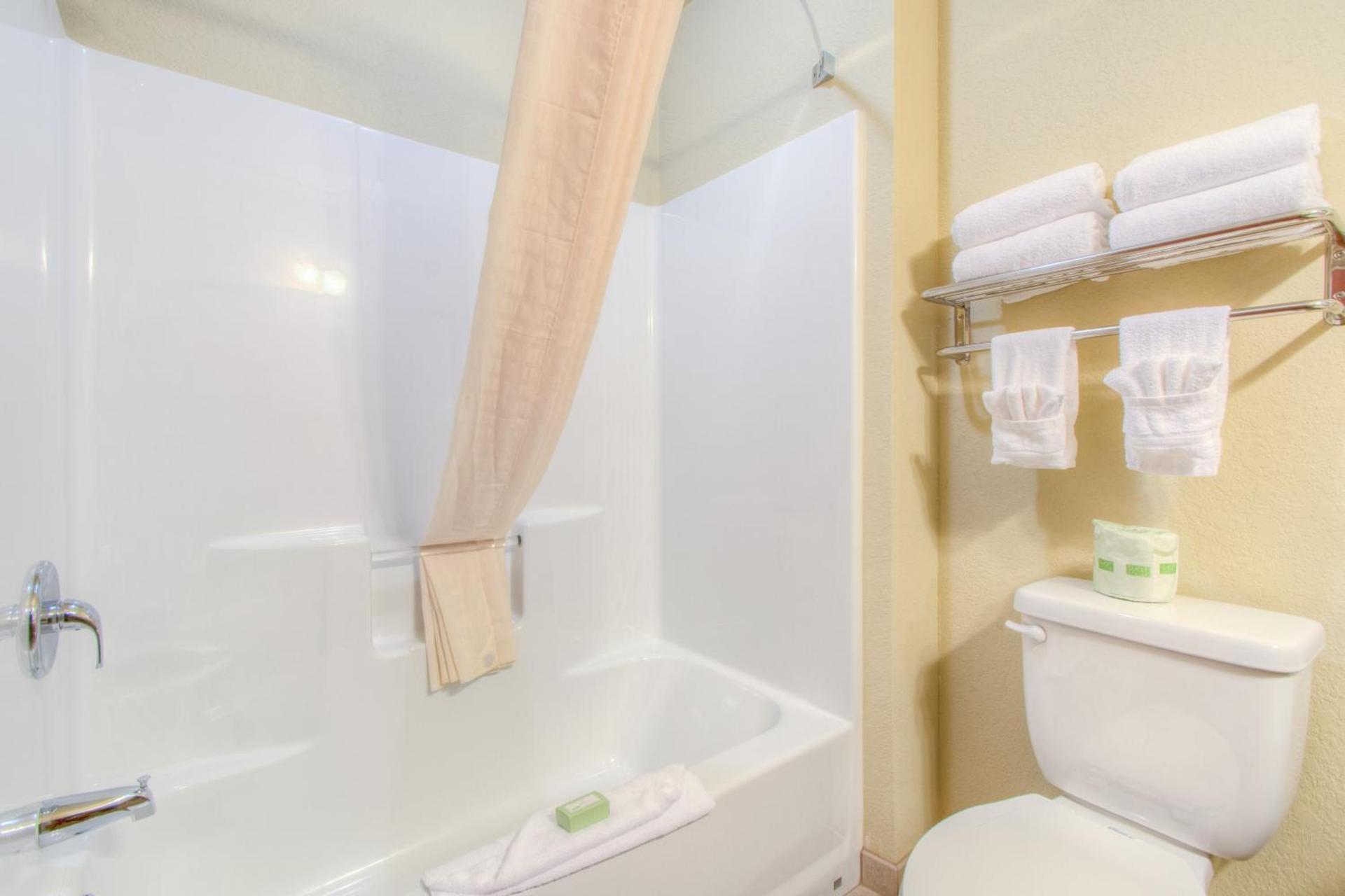 Cobblestone Inn & Suites - Wray photo 51