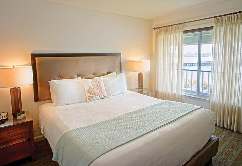 Sea & Sand Inn photo 7