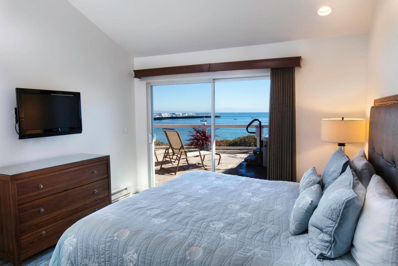 Sea & Sand Inn photo 5
