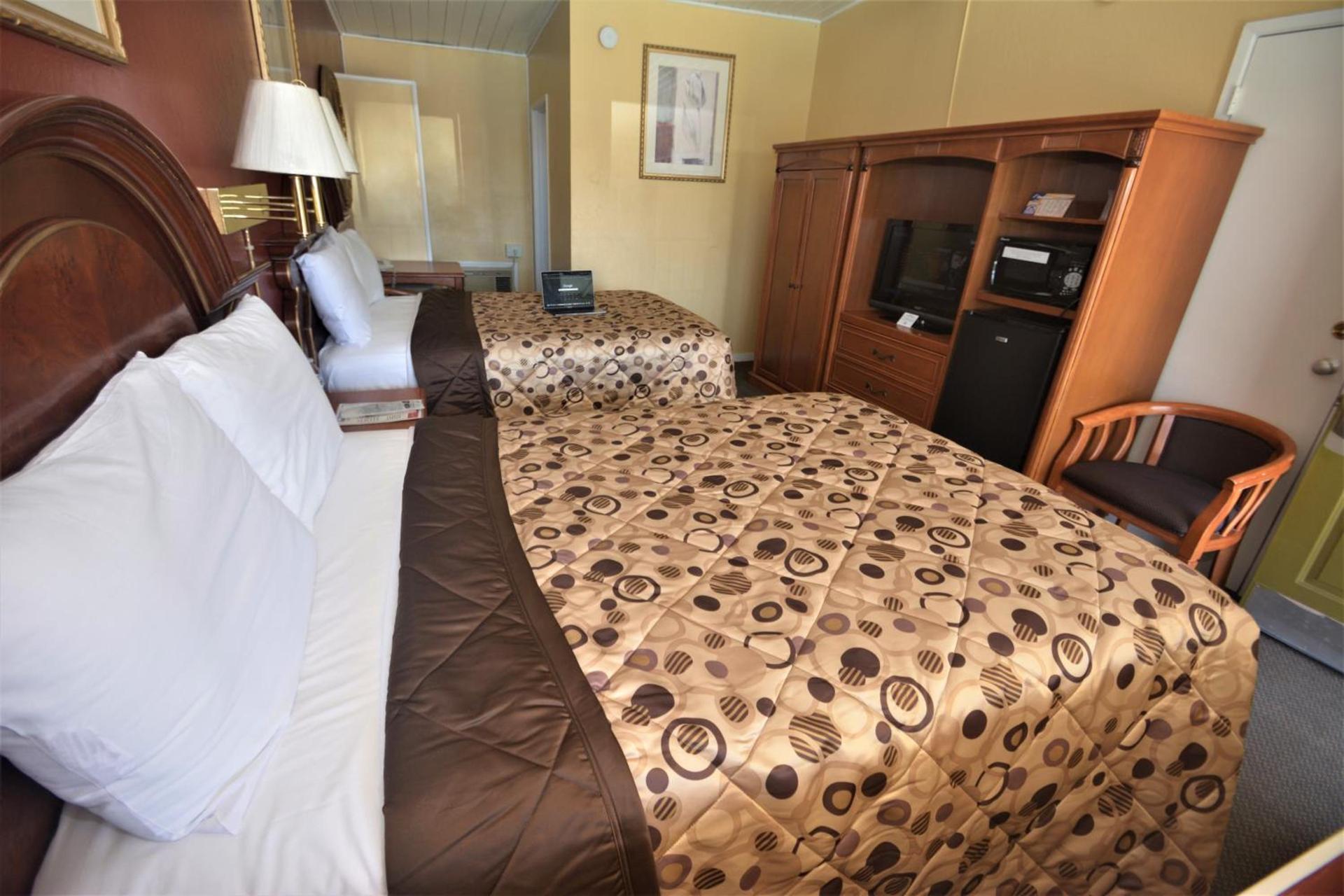 Gateway Inn photo 11