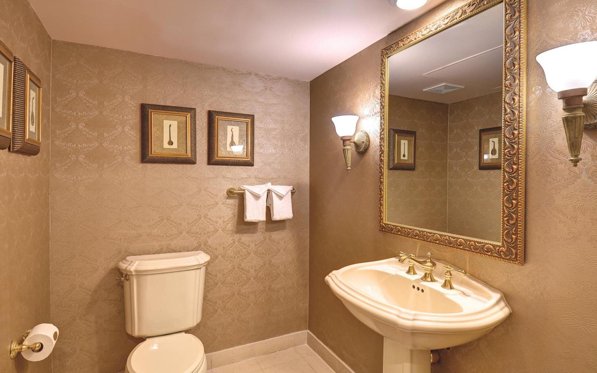 Excalibur photo 39