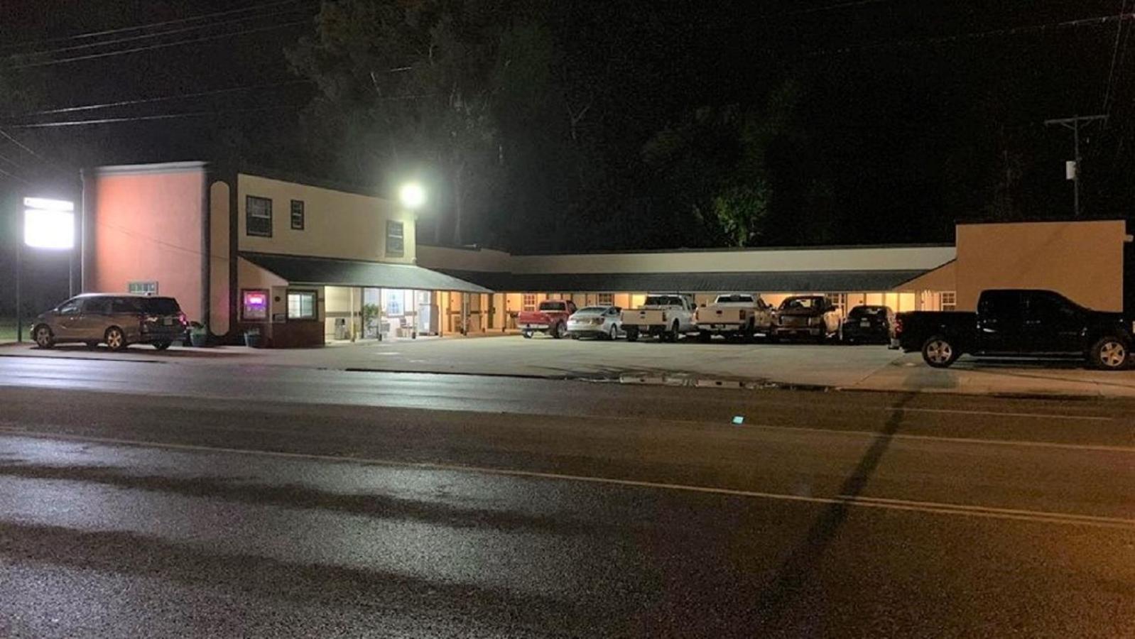 Relax Inn Motel Kountze photo 6