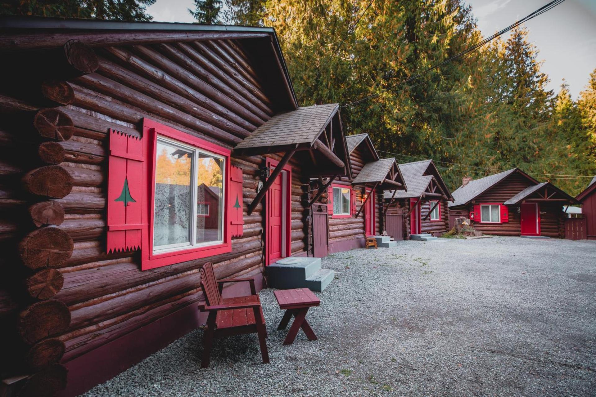 Gateway Inn & Cabins photo 19