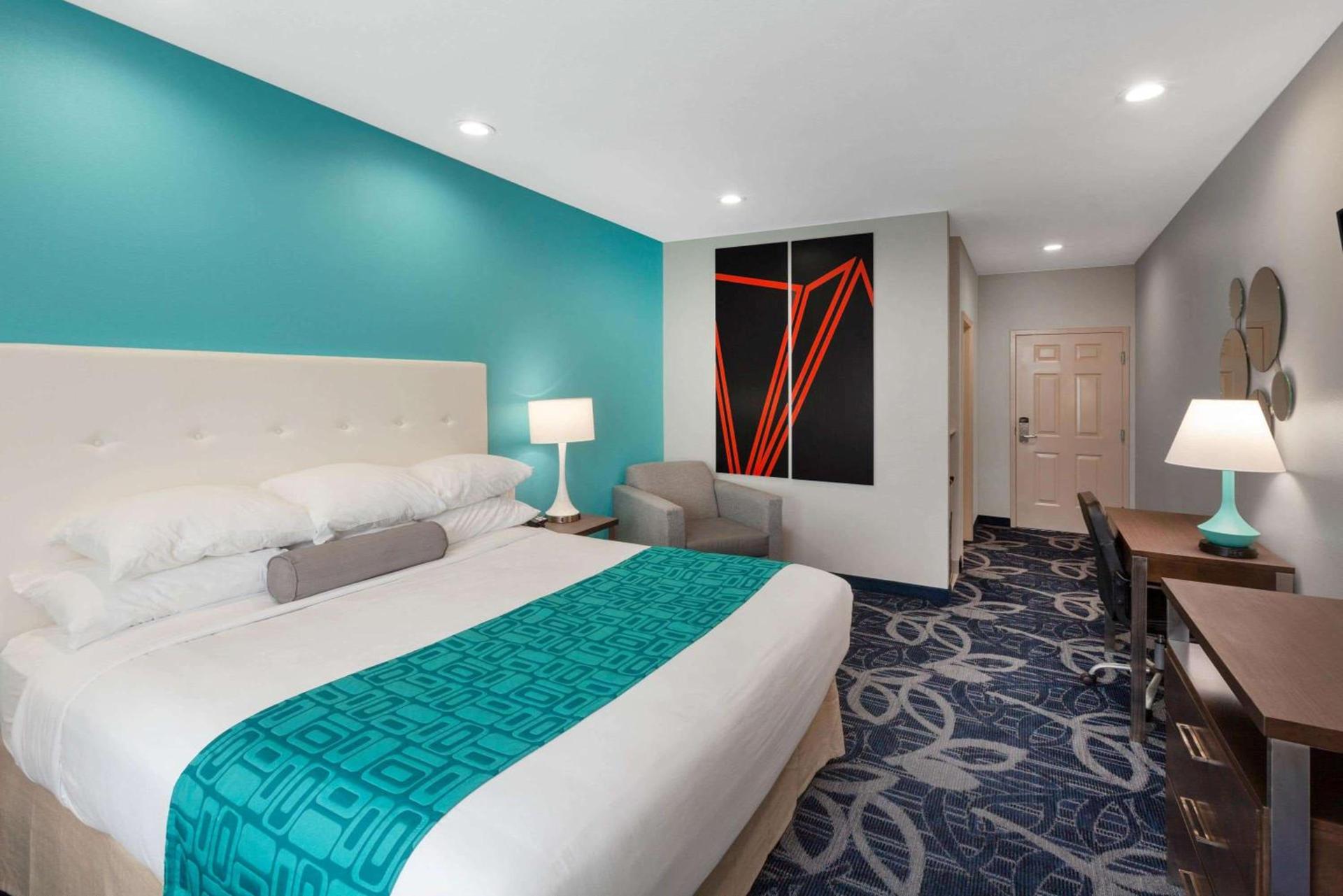 Americas Best Value Inn Houston Willowbrook photo 9