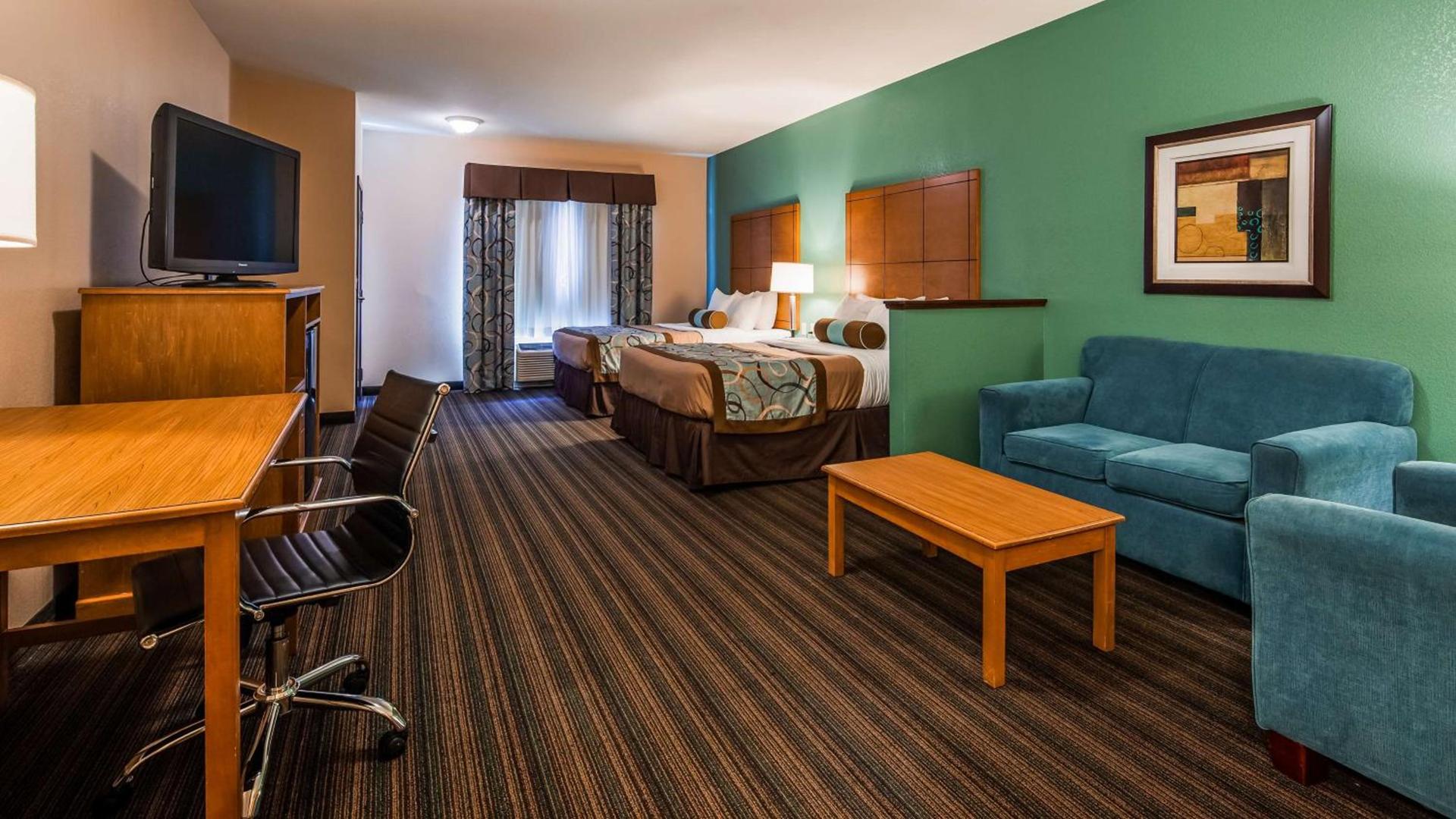 Best Western Plus Seminole Hotel & Suites photo 8