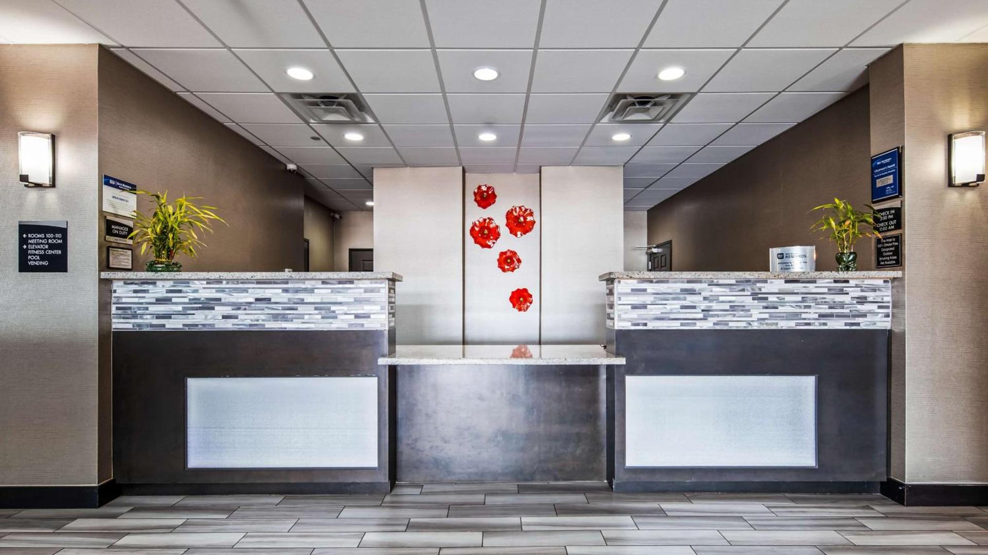 Best Western Plus Tech Medical Center Inn photo 12