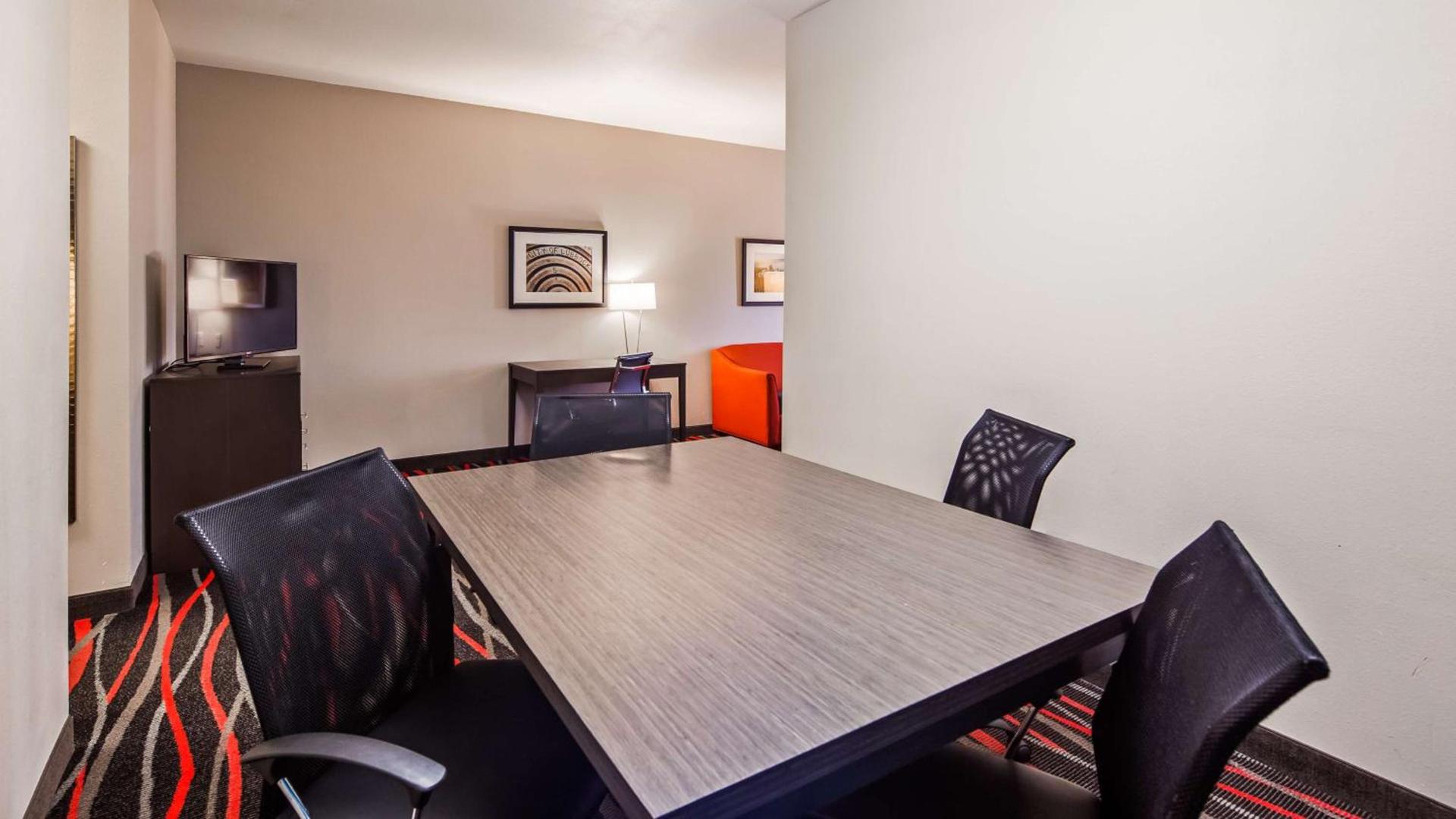 Best Western Plus Tech Medical Center Inn photo 21