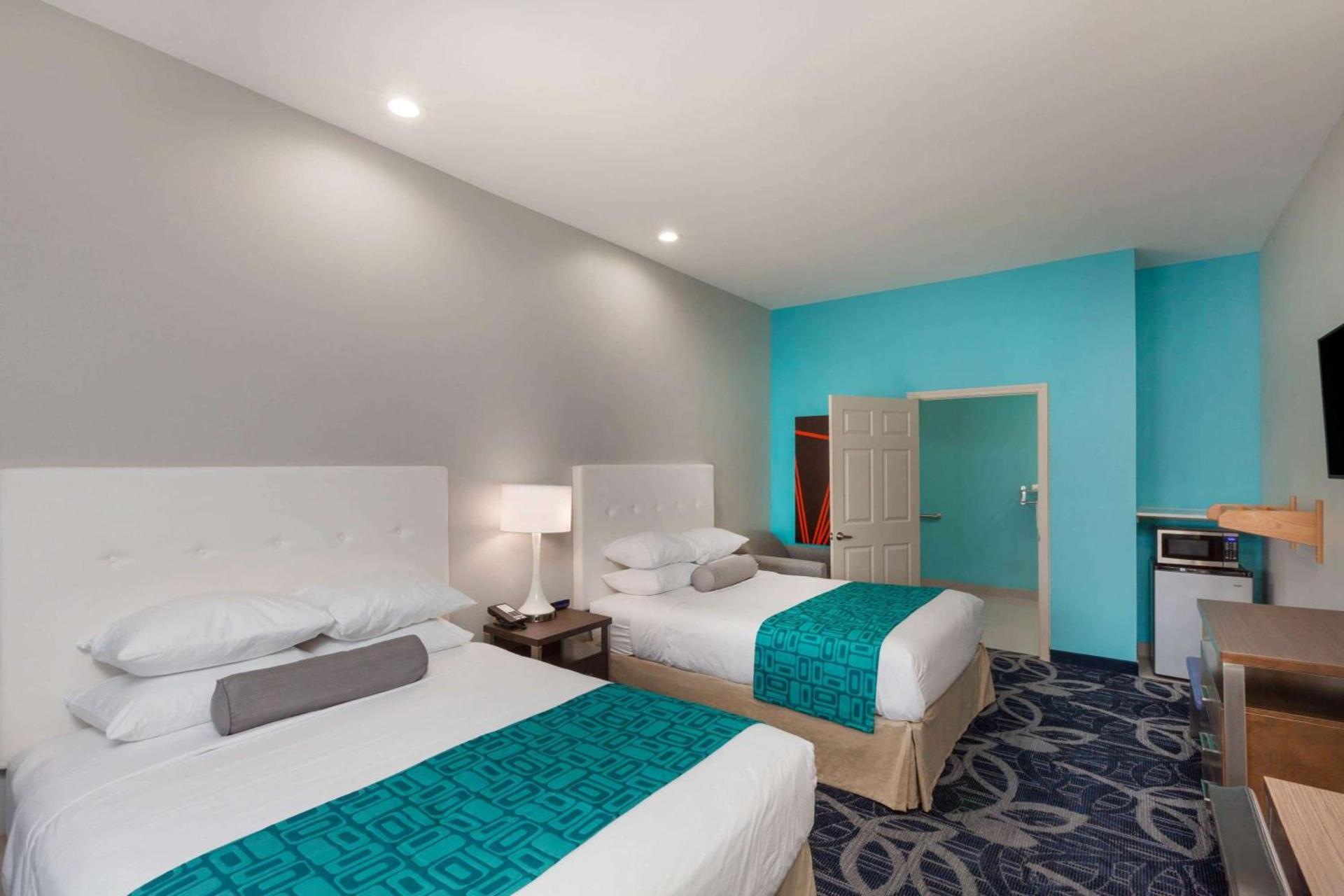 Americas Best Value Inn Houston Willowbrook photo 6