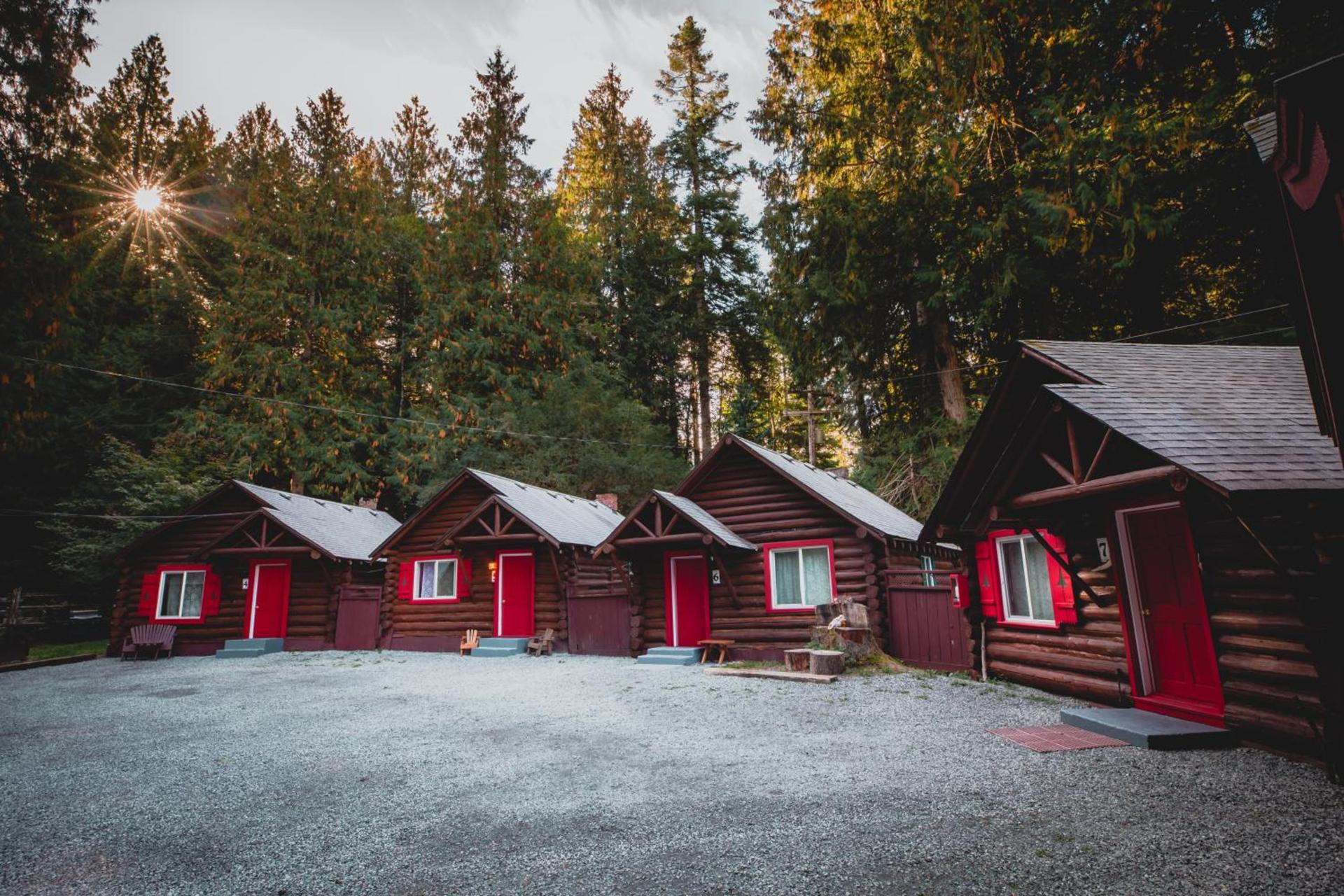 Gateway Inn & Cabins photo 35