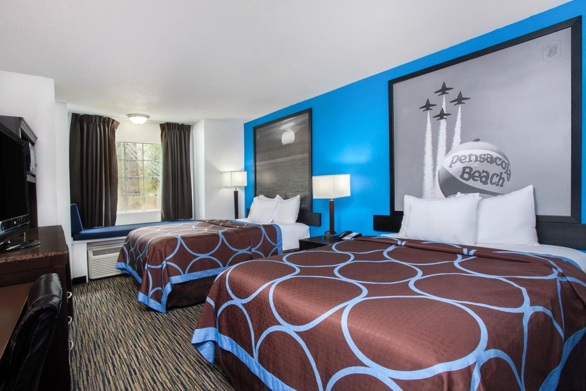 Super 8 by Wyndham Pensacola photo 34