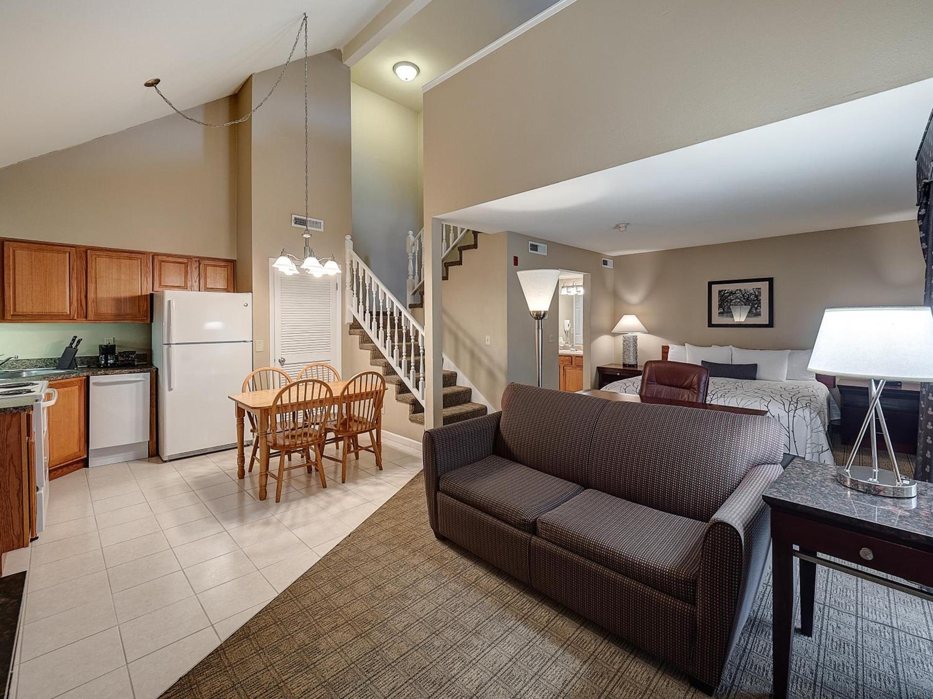 Red Lion Inn & Suites Urbana photo 37
