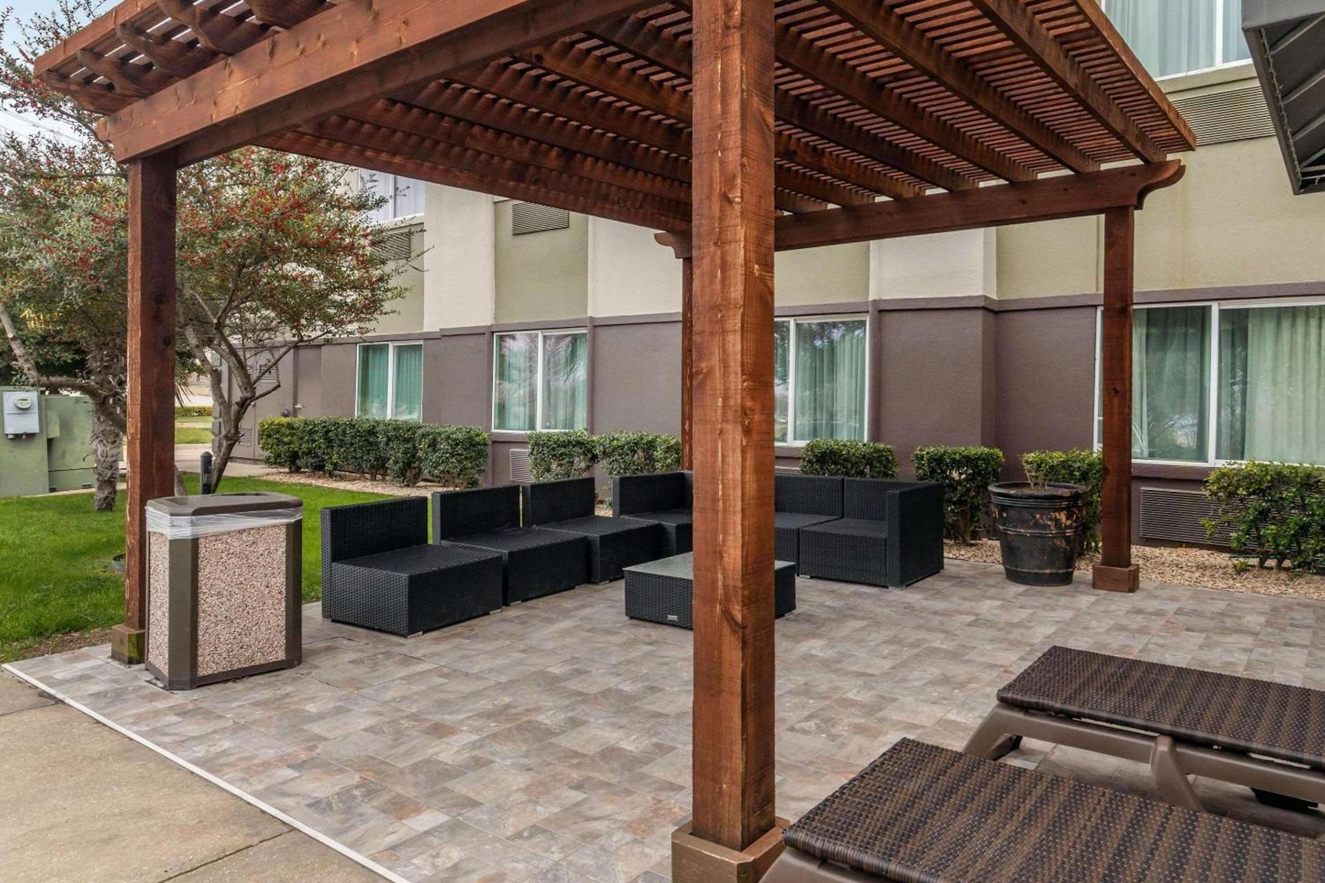 Comfort Suites The Colony - Plano West — hotel in The Colony