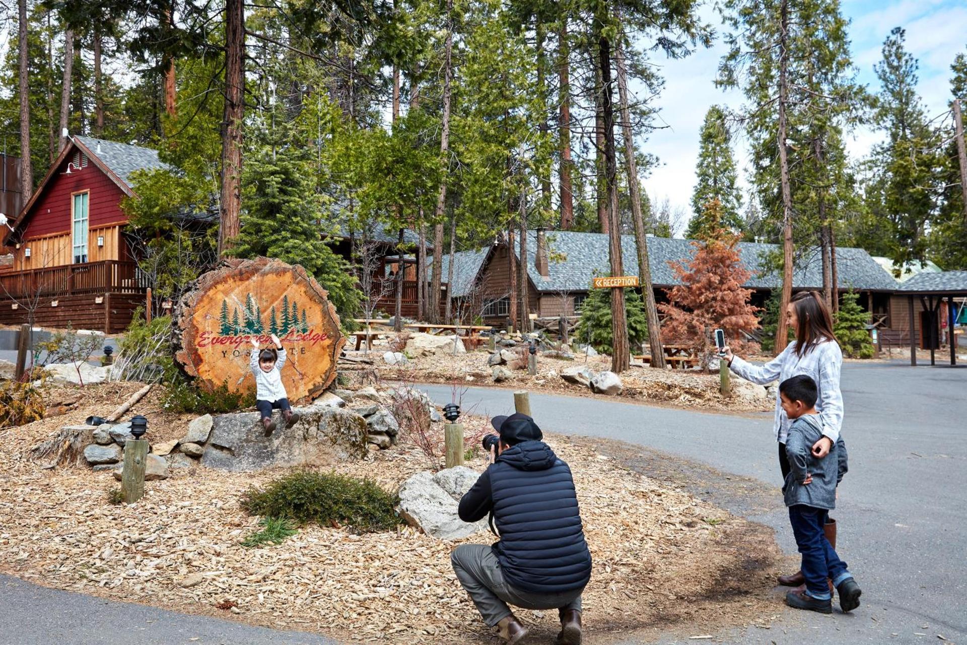Evergreen Lodge at Yosemite photo 34