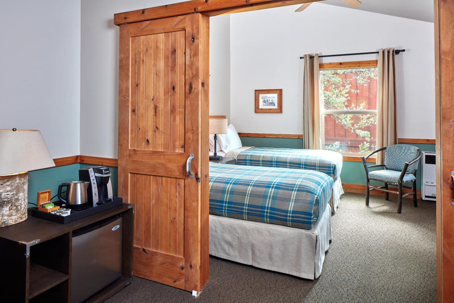 Evergreen Lodge at Yosemite photo 29
