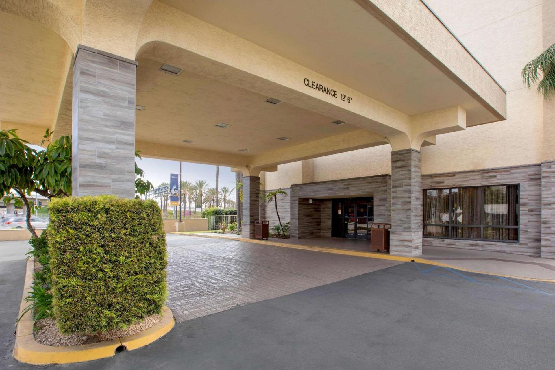 Comfort Inn Anaheim Resort photo 19