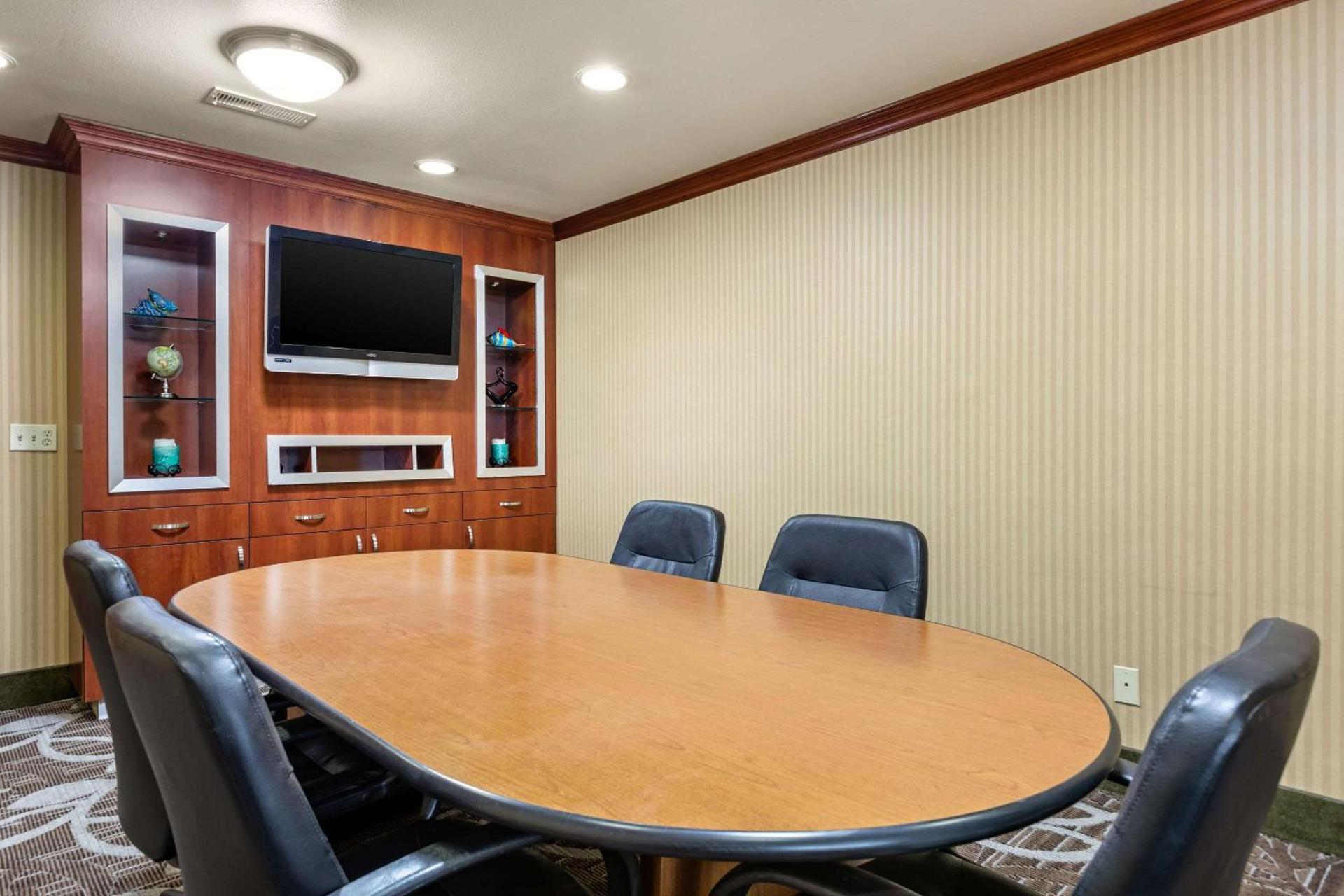 Comfort Inn Anaheim Resort photo 8