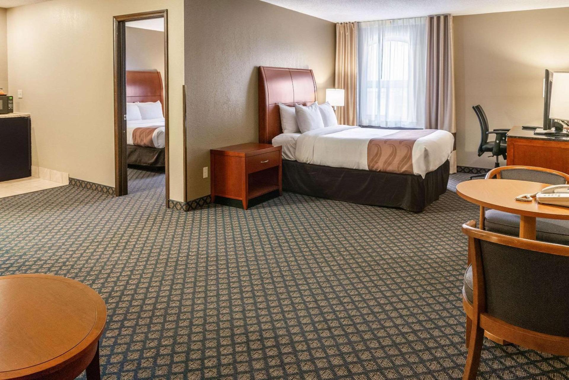Quality Inn & Suites Seville photo 35