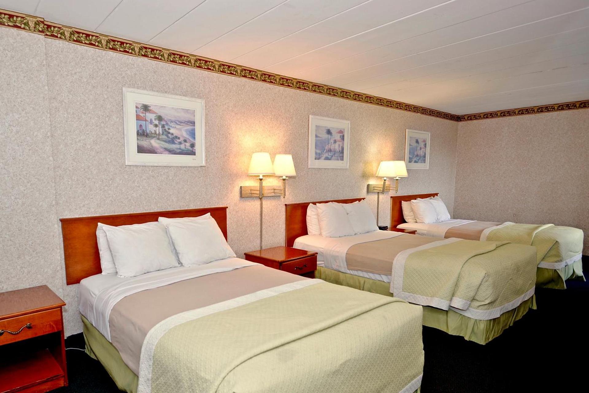 Days Inn by Wyndham Atlantic City Beachblock photo 25