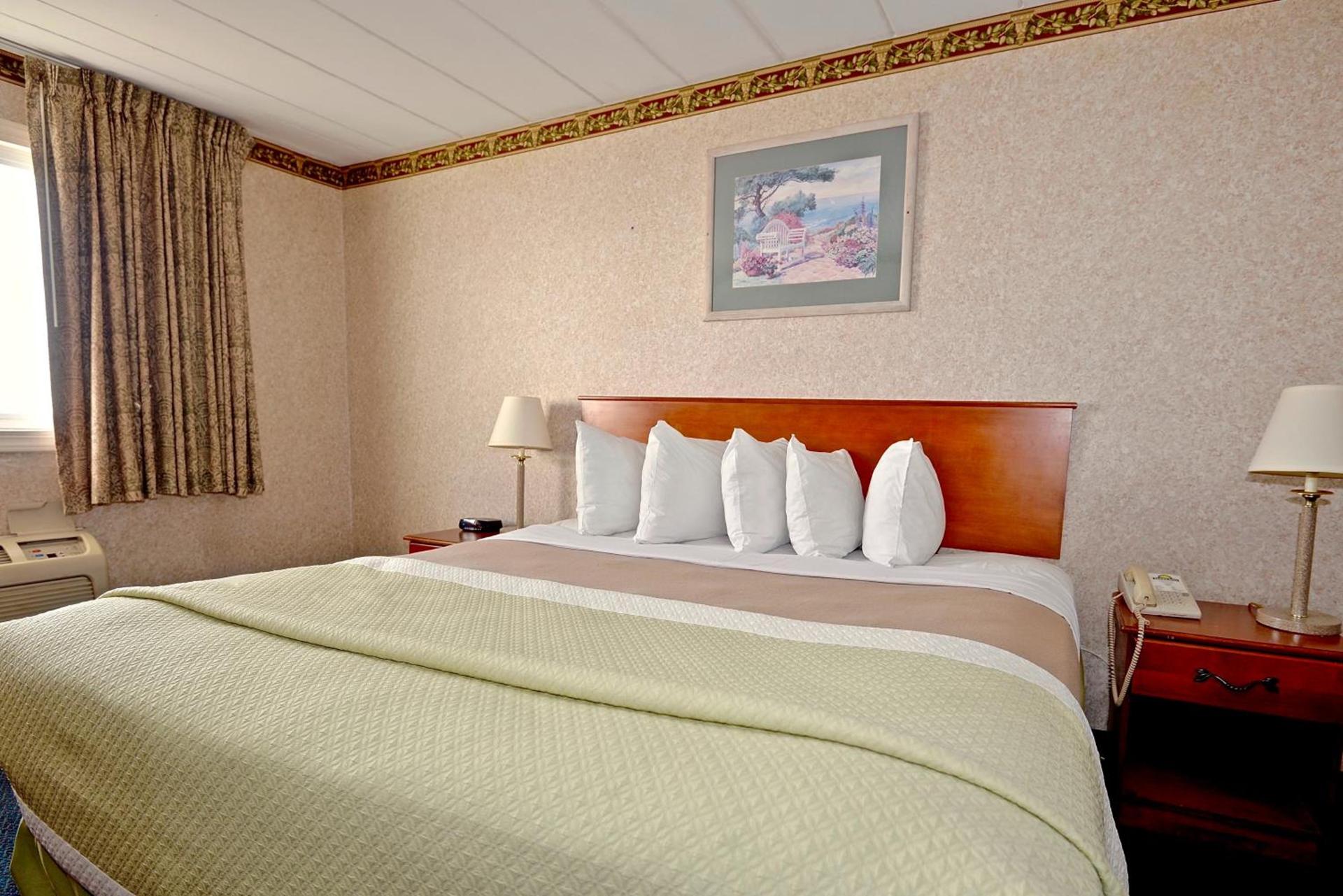 Days Inn by Wyndham Atlantic City Beachblock photo 23