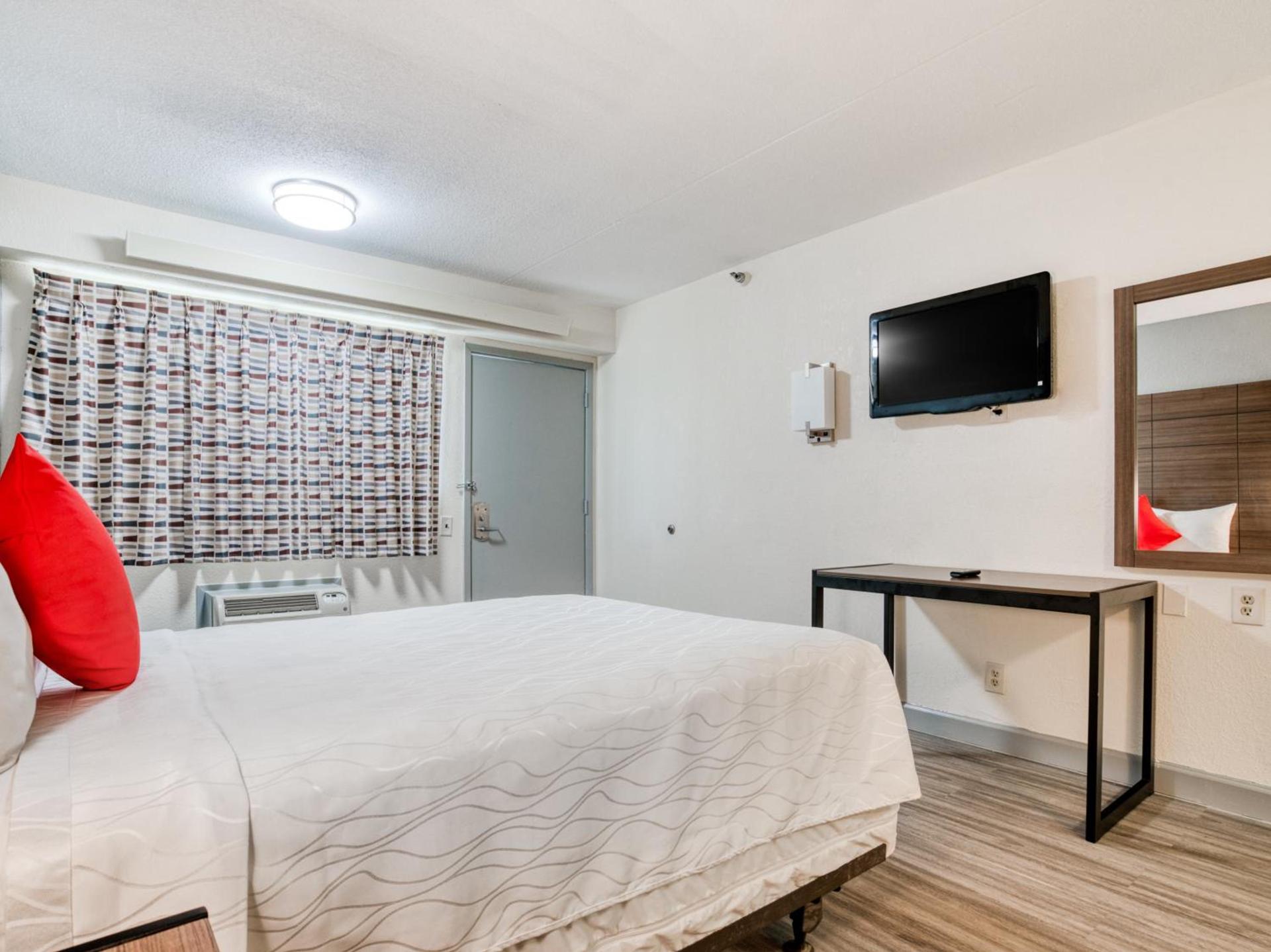 Dallas Love Field Inn photo 42
