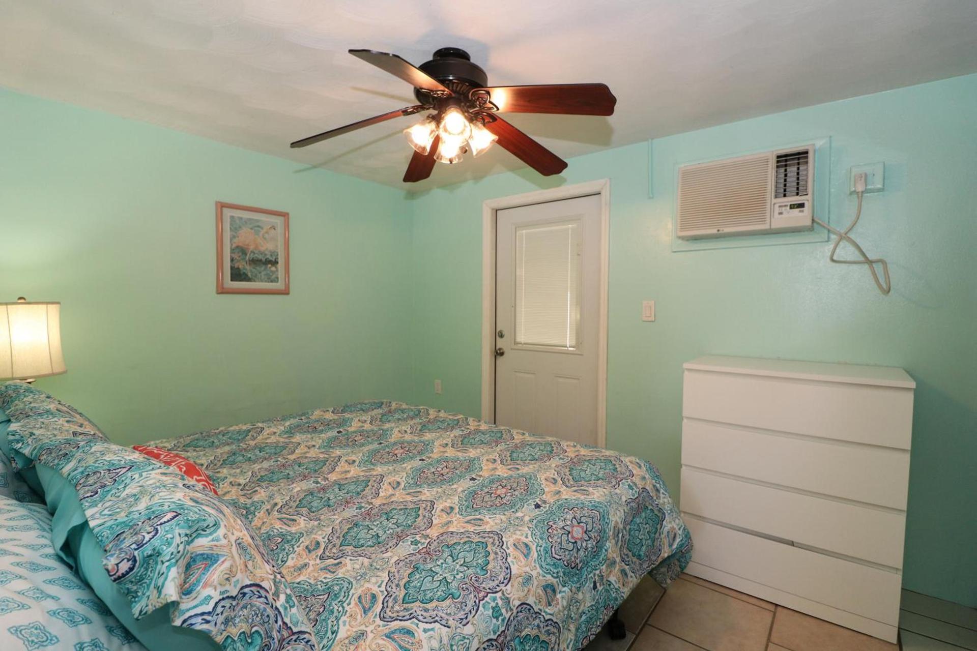 Grove City Motel photo 30
