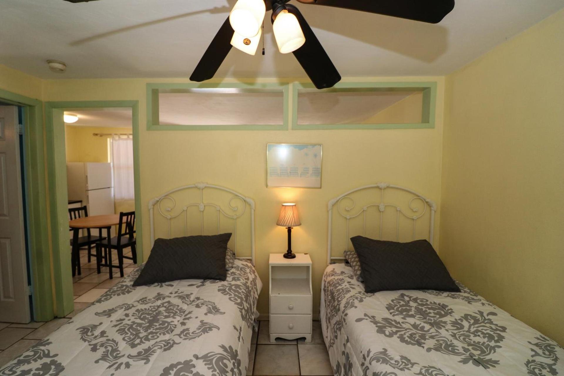 Grove City Motel photo 12