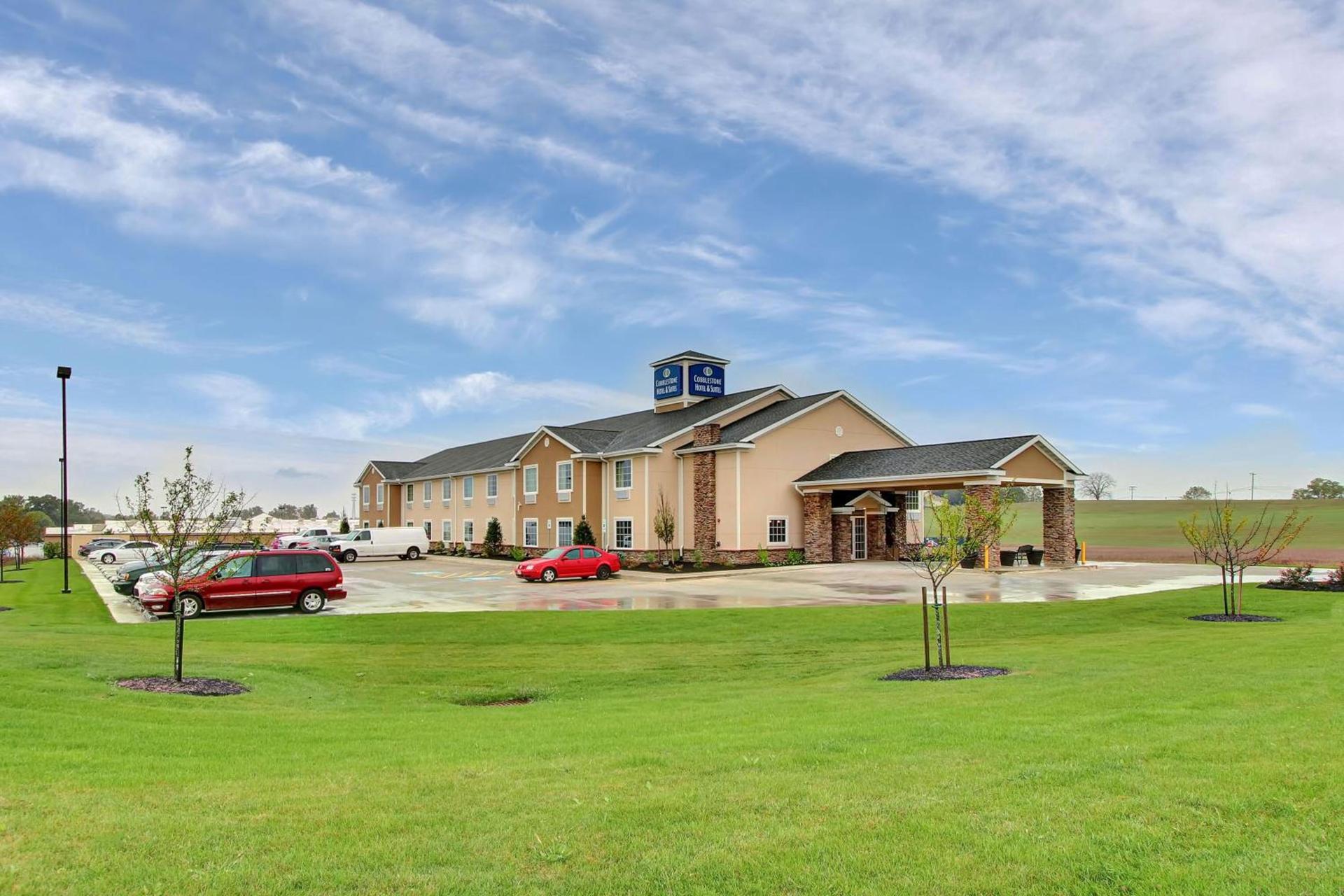 Cobblestone Hotel & Suites - Waynesboro photo 1