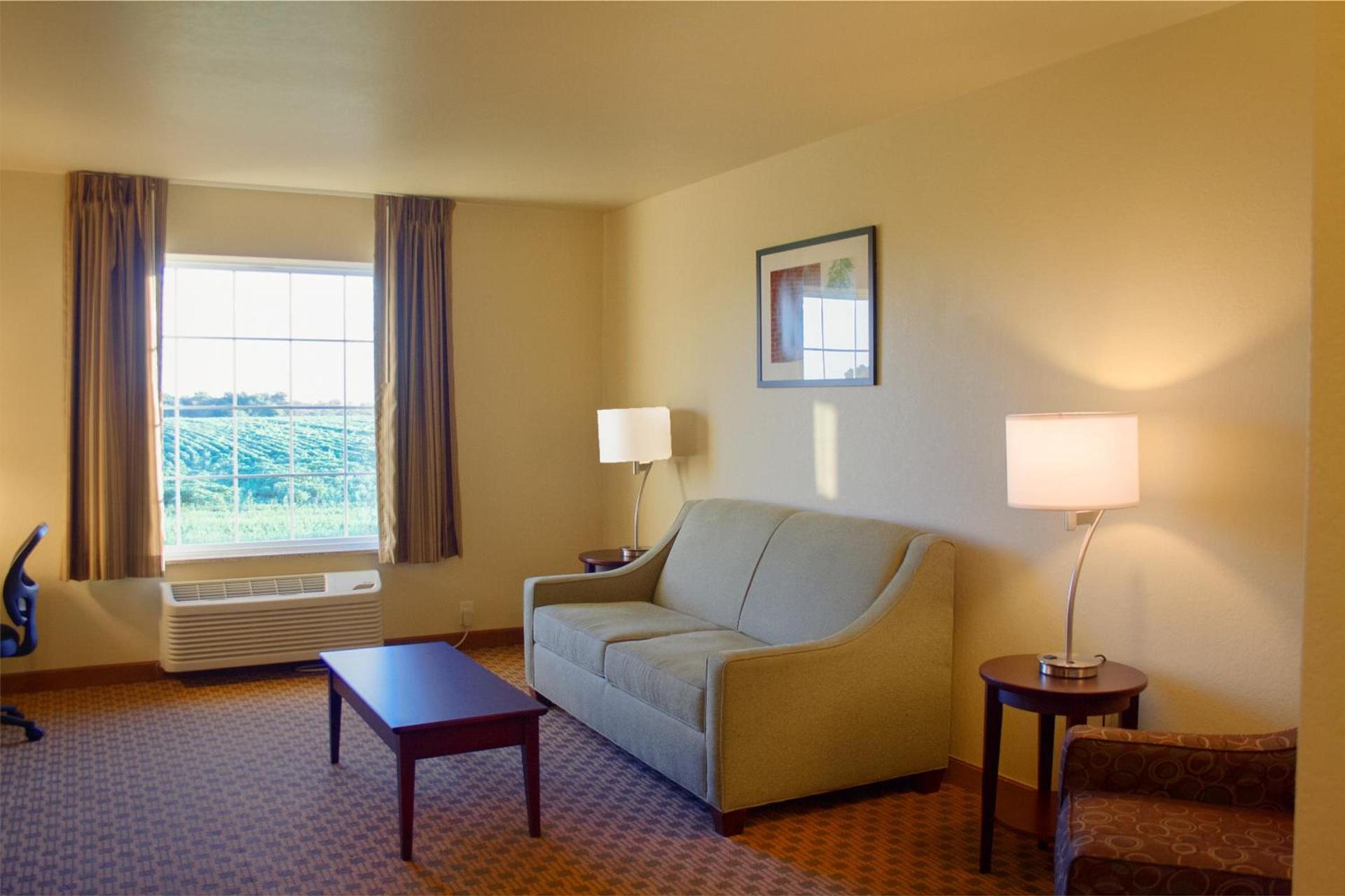 Cobblestone Inn & Suites-Winterset photo 9