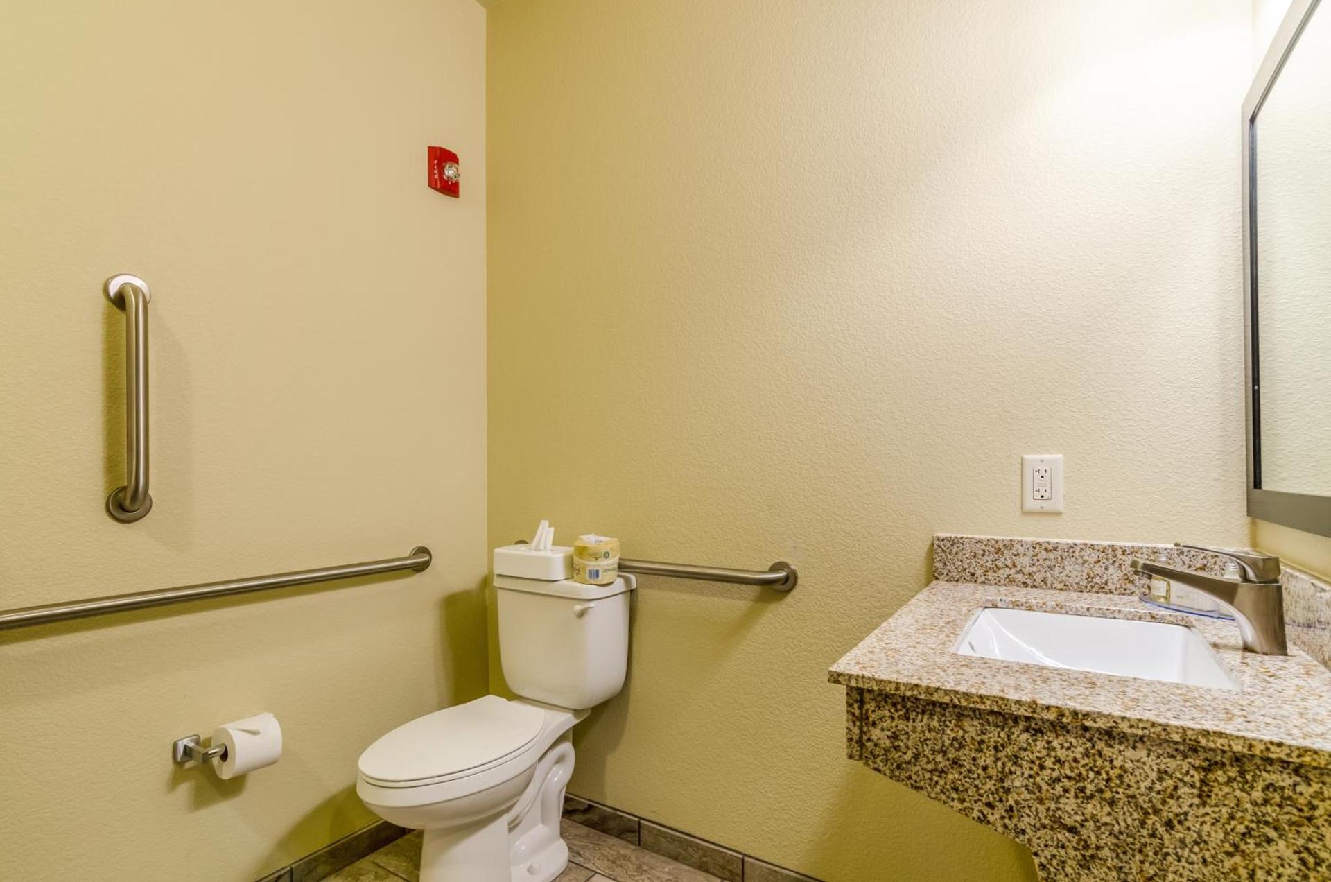 Cobblestone Hotel & Suites - McCook photo 31