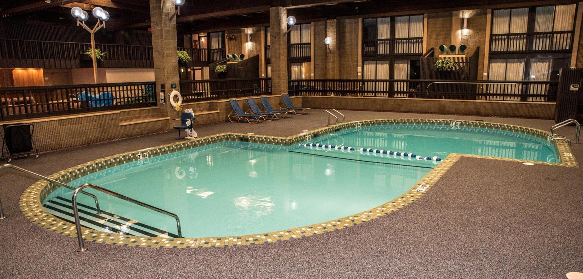 Ramada by Wyndham Alpena photo 52