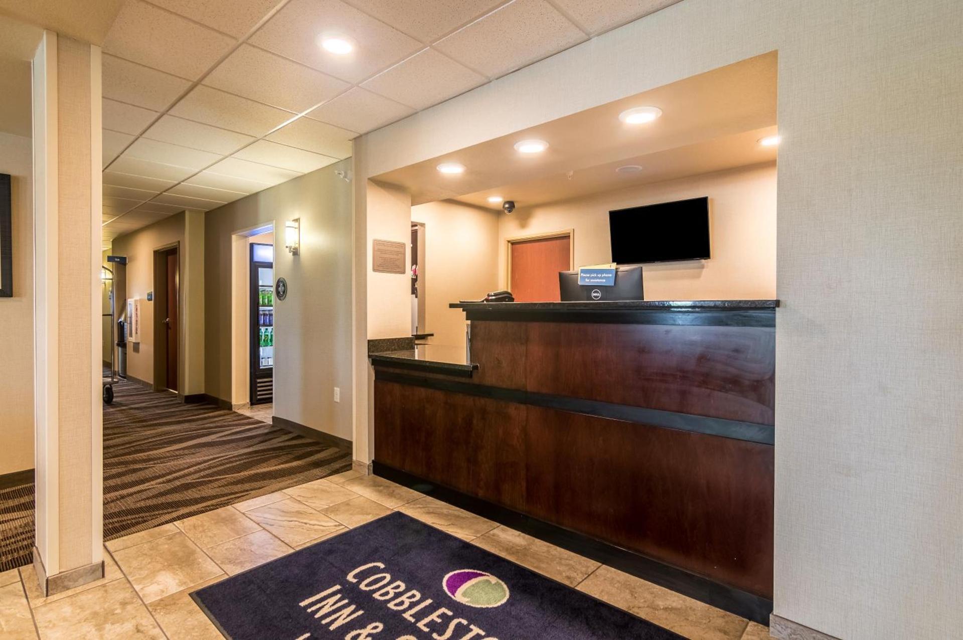 Cobblestone Inn & Suites - Lakin photo 10