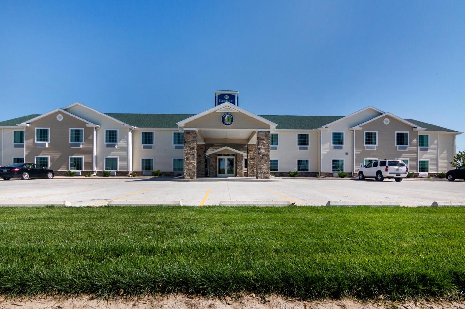 Cobblestone Inn & Suites - Lakin photo 2