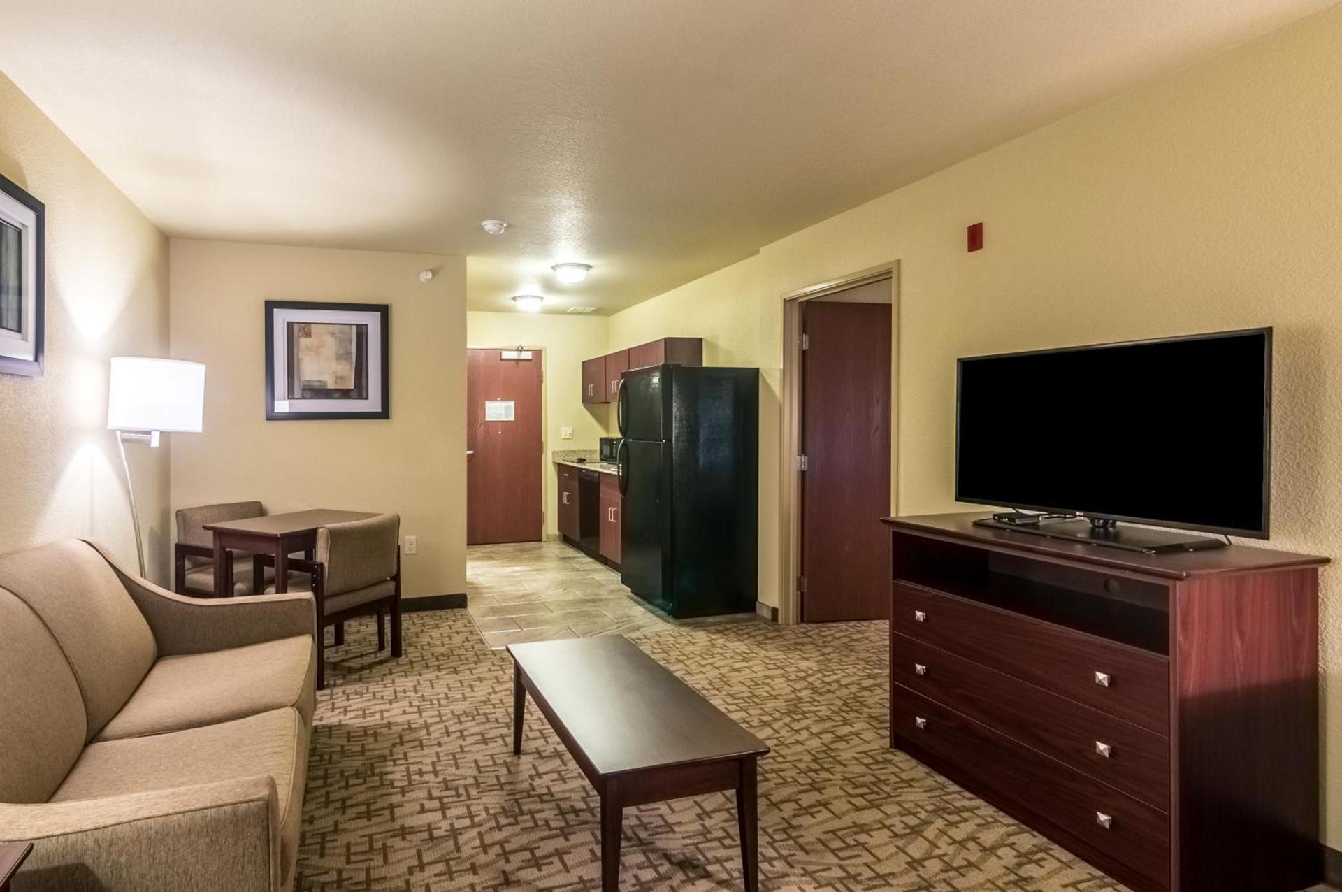 Cobblestone Inn & Suites - Lakin photo 19