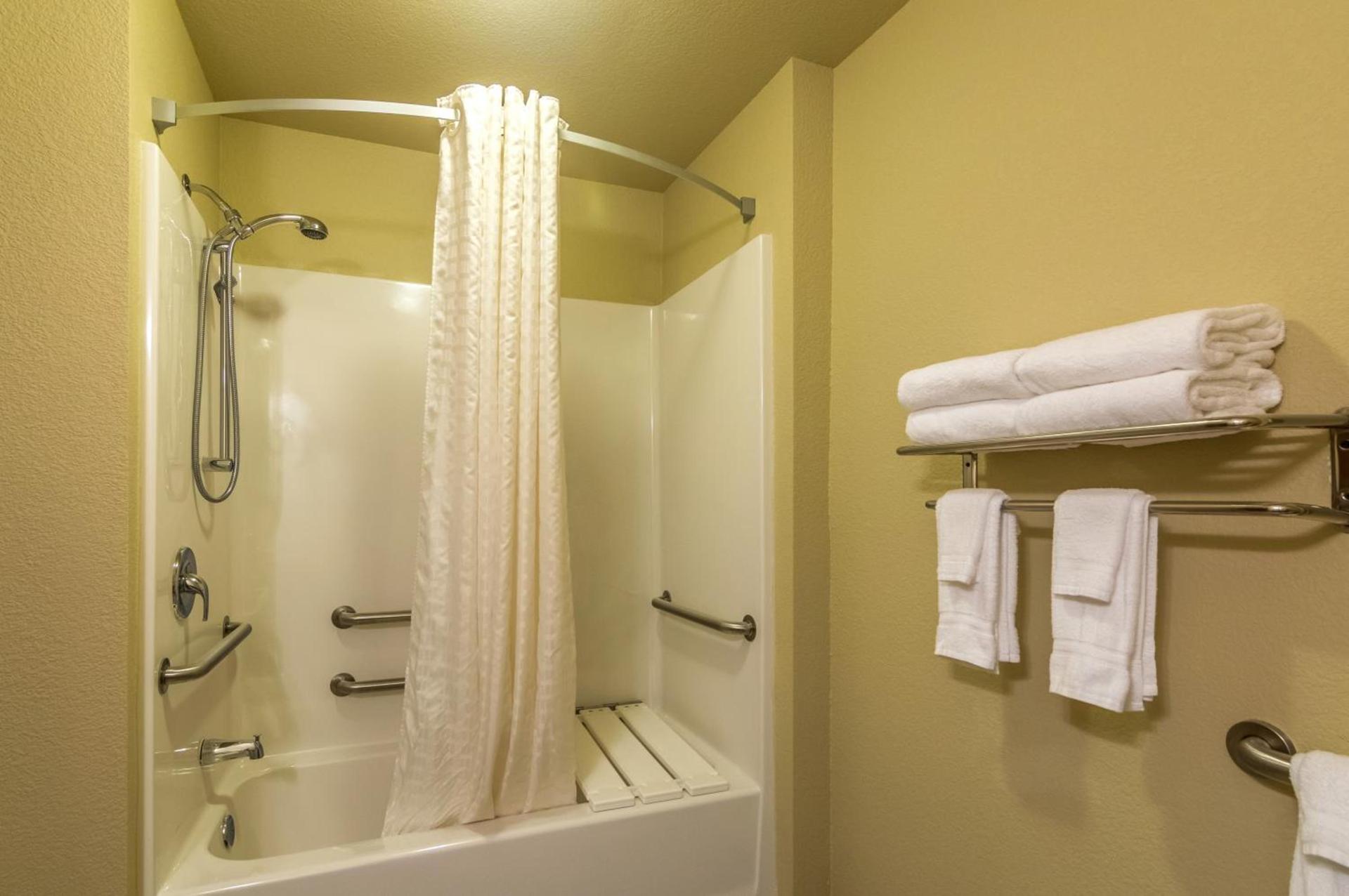 Cobblestone Inn & Suites - Lakin photo 25