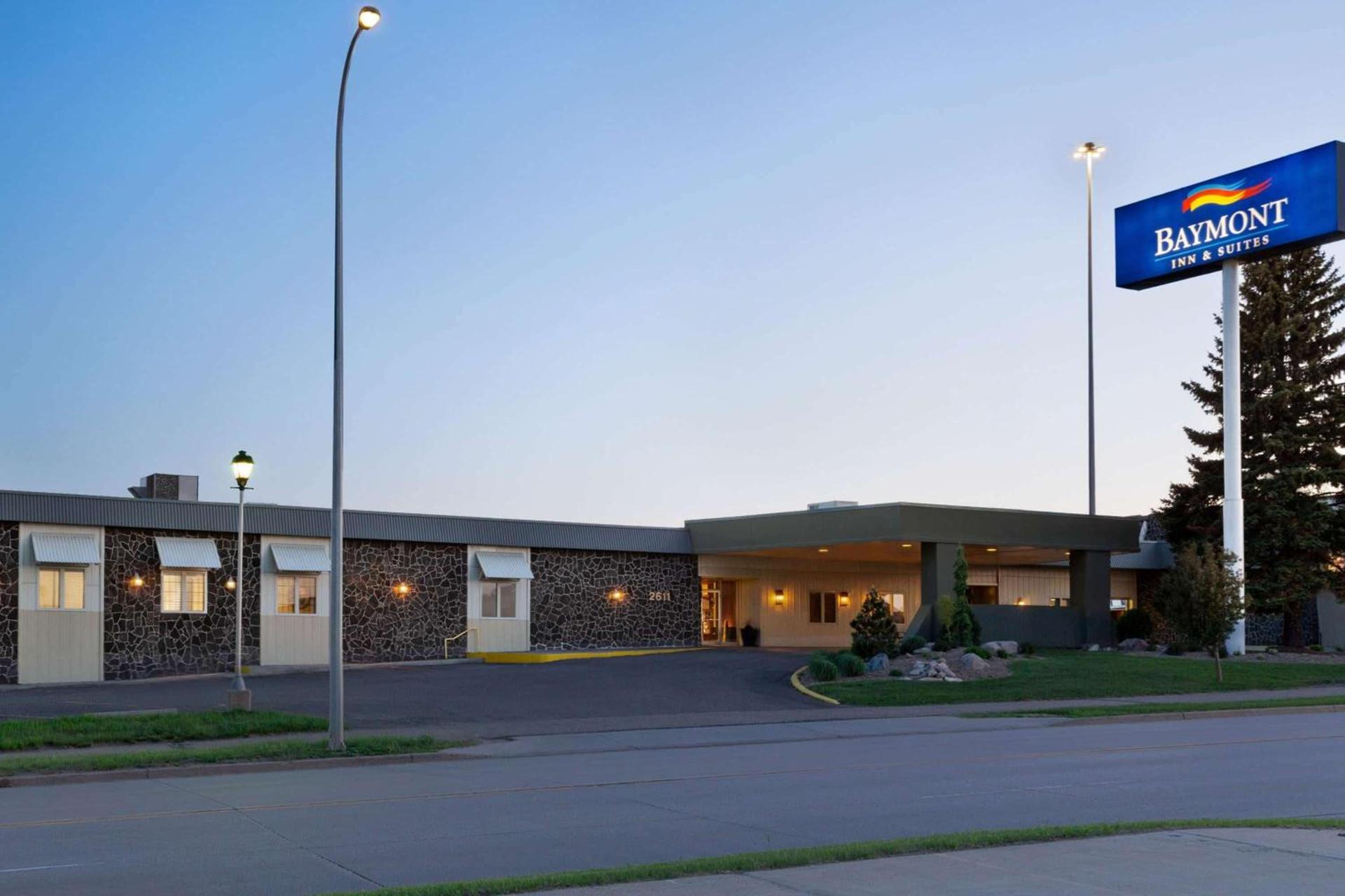 Baymont by Wyndham Mandan Bismarck Area photo 9