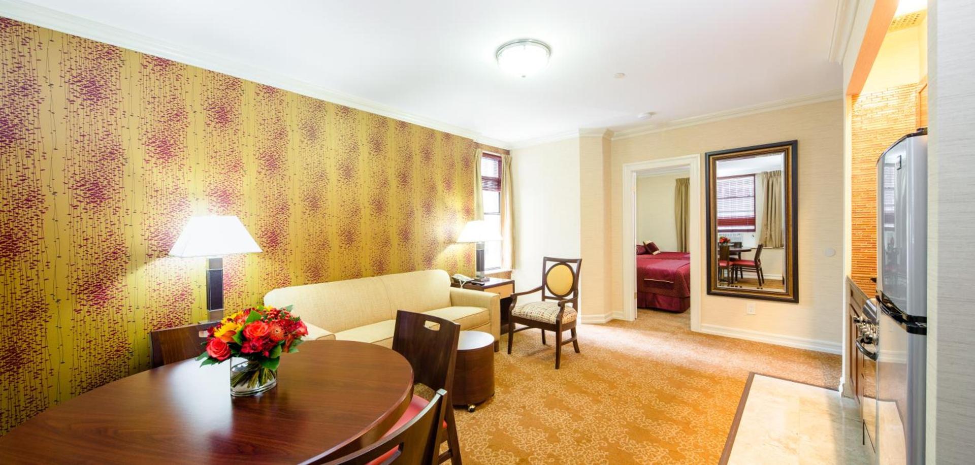Radio City Apartments photo 2