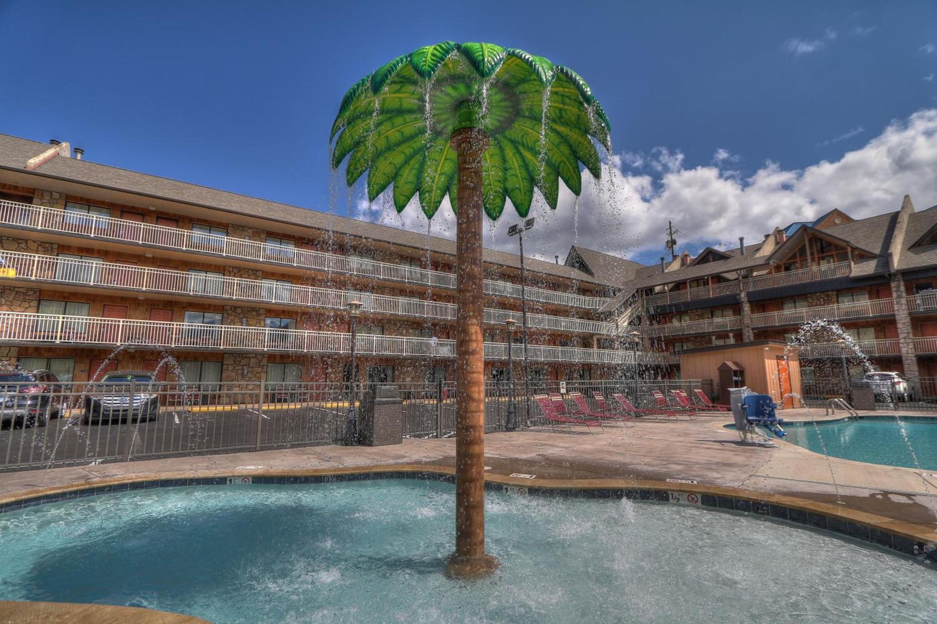 Crossroads Inn & Suites photo 37