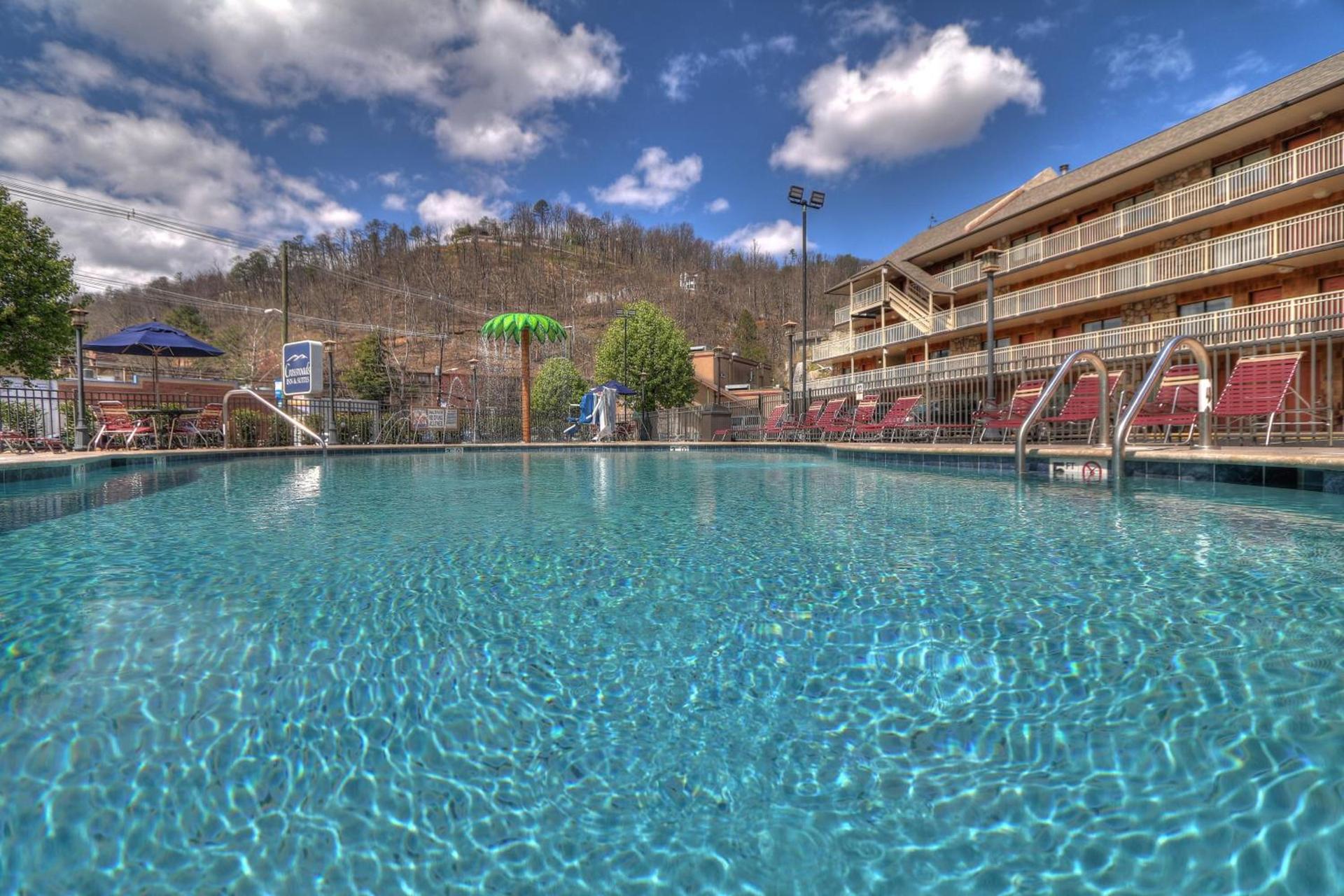 Crossroads Inn & Suites photo 13