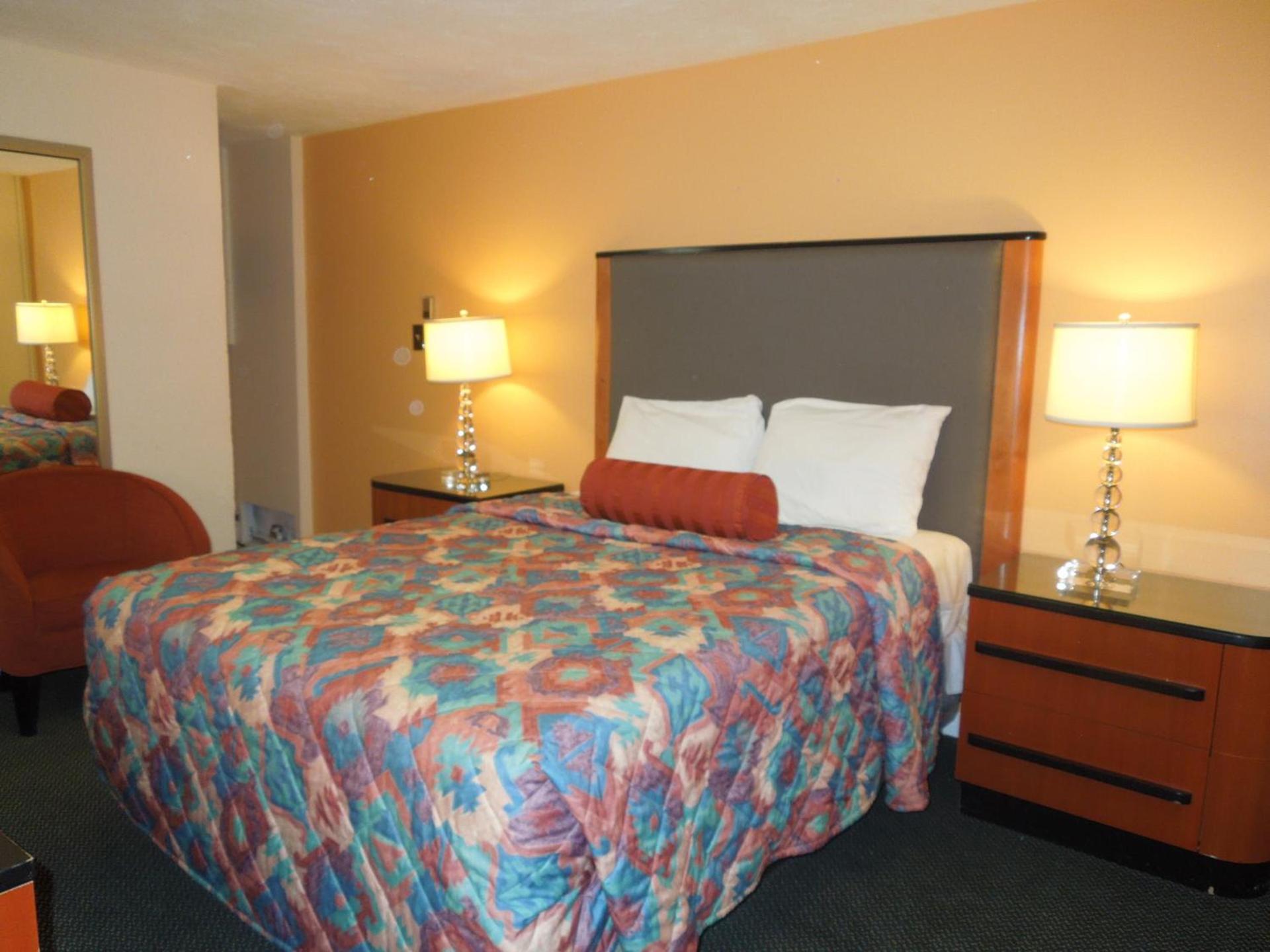 Sentinel Motel photo 3